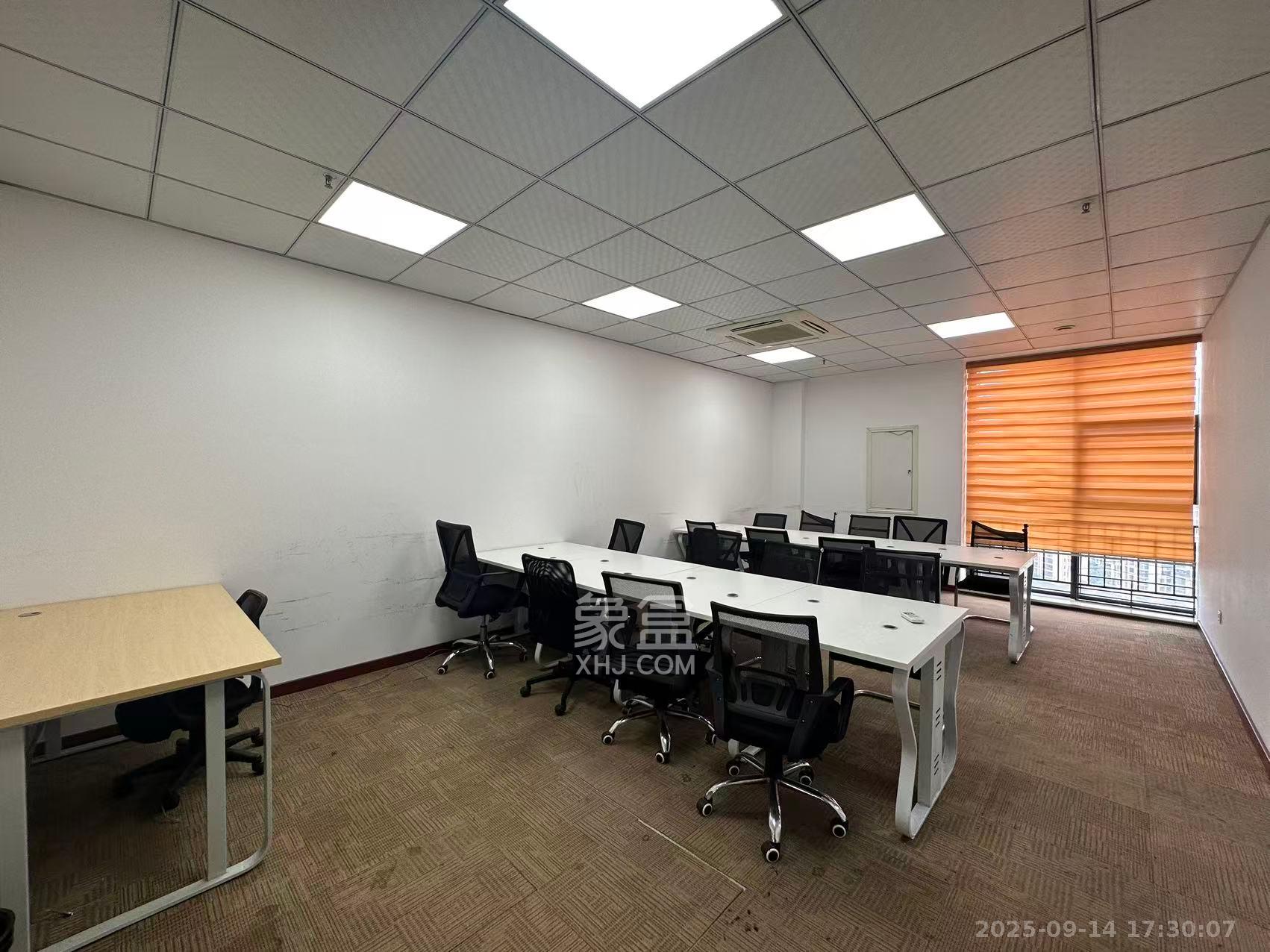 叠彩兰亭  2室2厅1卫    3000.0元/月室内图