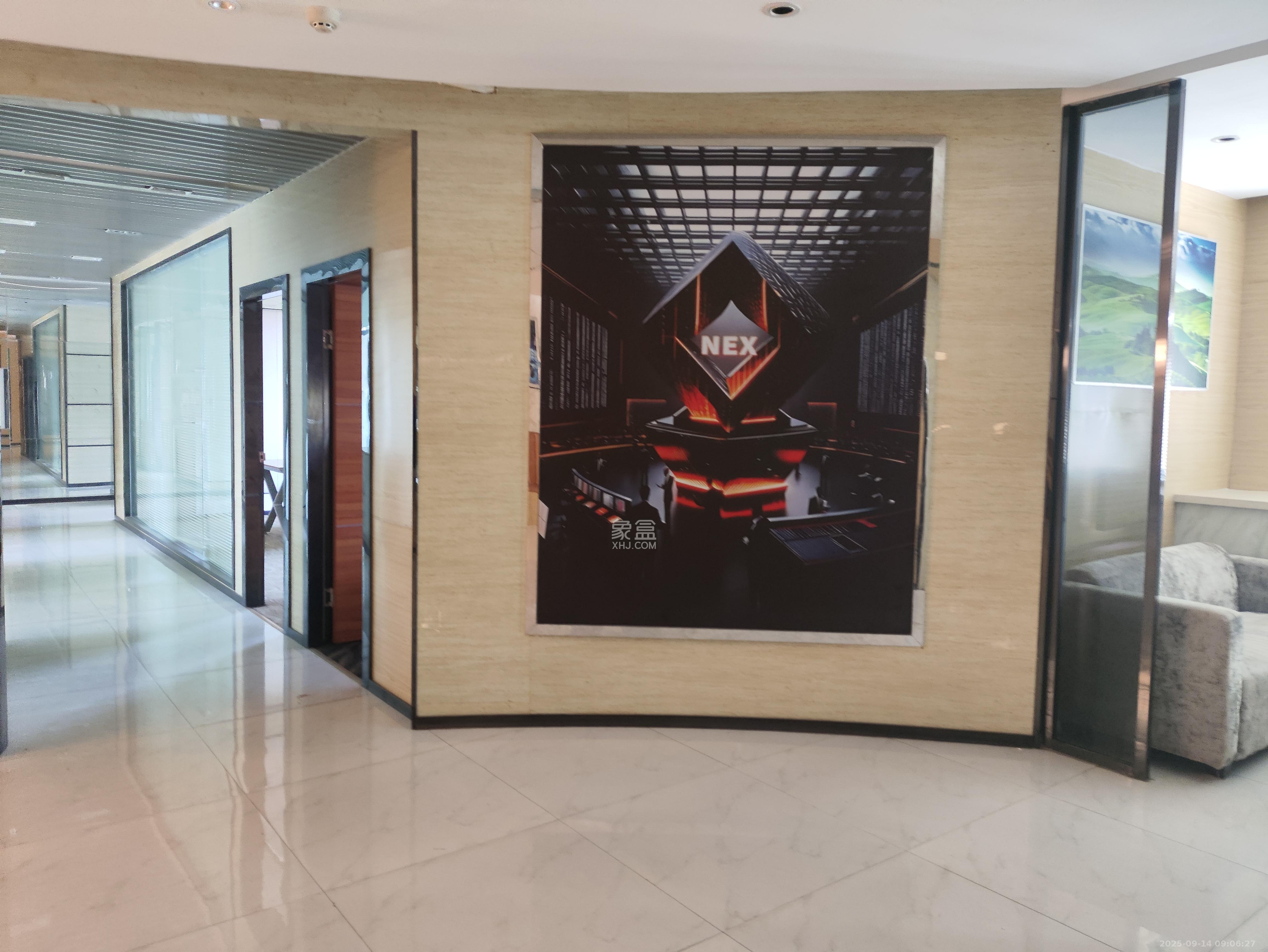 国际企业中心   295.74㎡      10000.0元/月