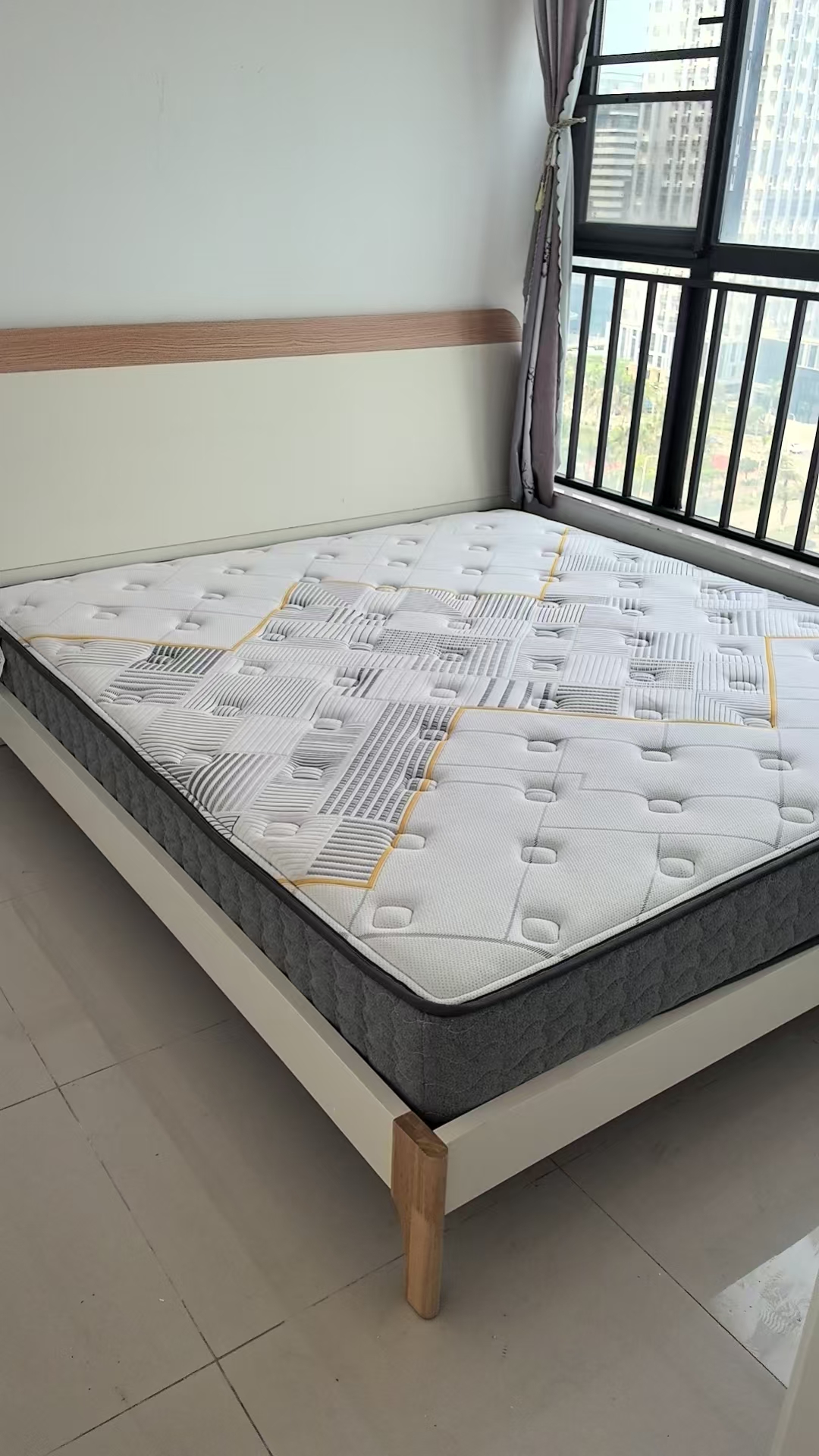 华盛中央公园  3室1厅1卫    1800.0元/月 华盛中央公园  3室1厅1卫    1800.0元/月室内图