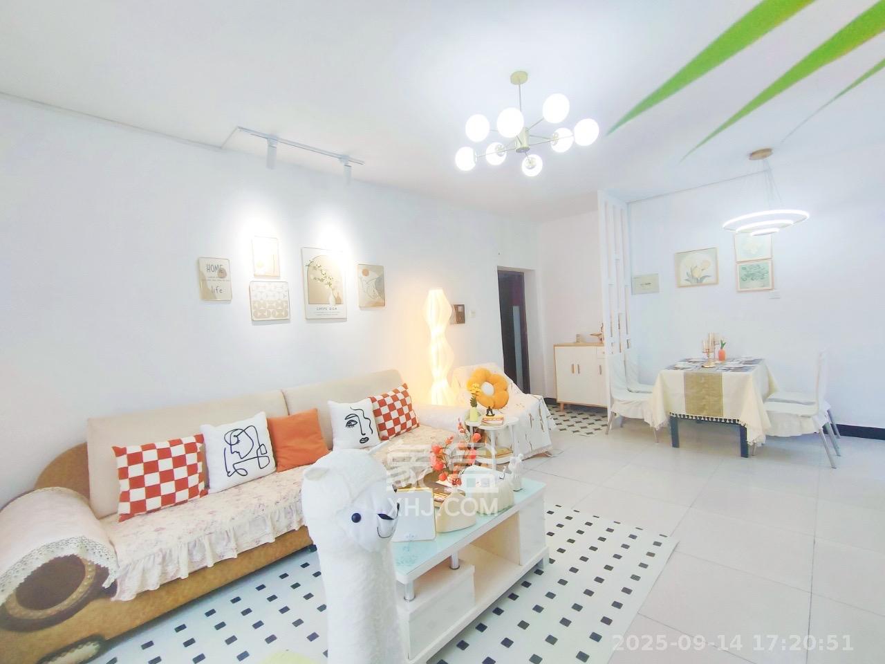 标志浪漫满屋（枫景公寓）  2室2厅1卫    2380.0元/月室内图