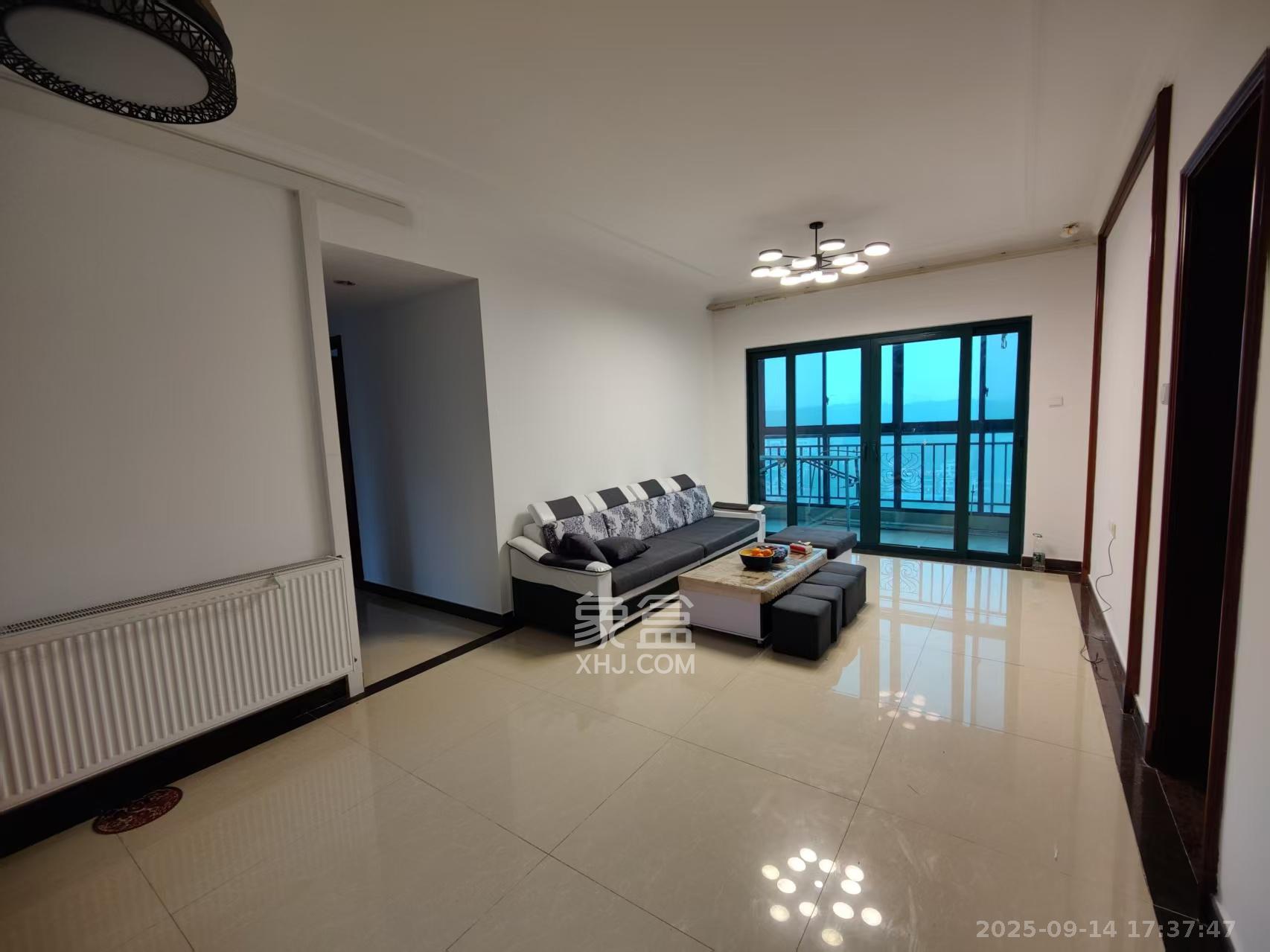 恒大城  3室2厅1卫    2000.0元/月室内图