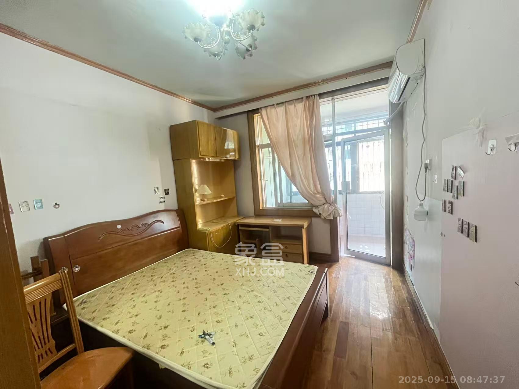 省建苑小区  3室2厅1卫    2600.0元/月室内图