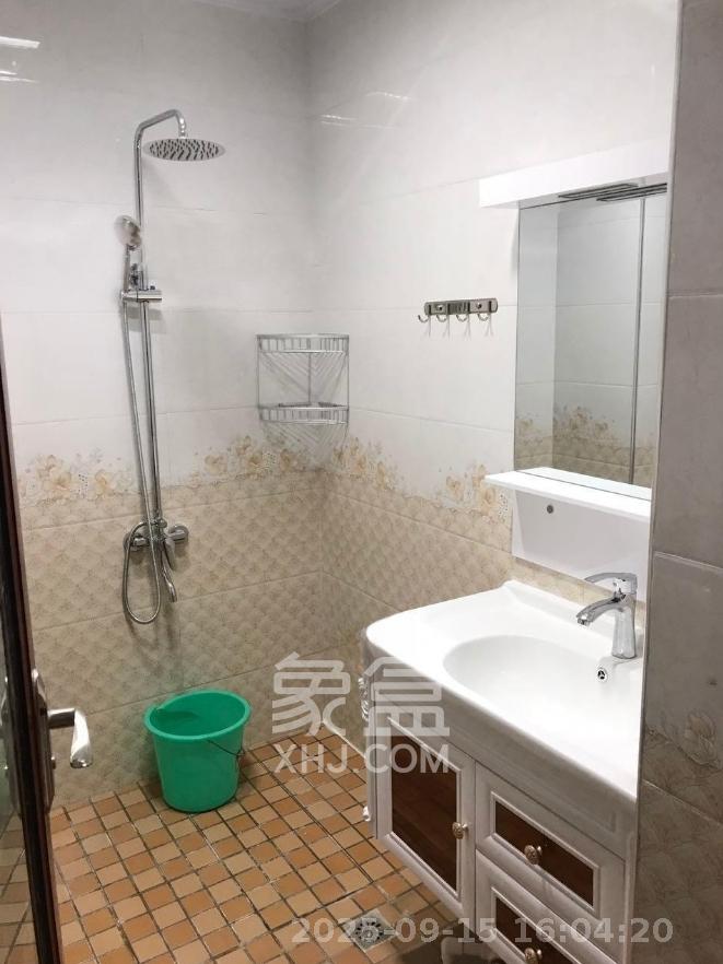 中南壹号院  1室1厅1卫   1600.00元/月室内图