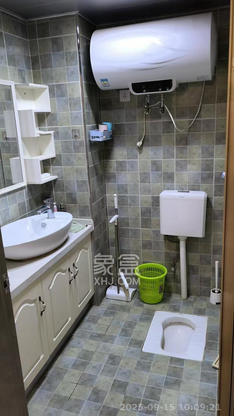 嘉汇公馆  1室0厅1卫    1500.0元/月室内图