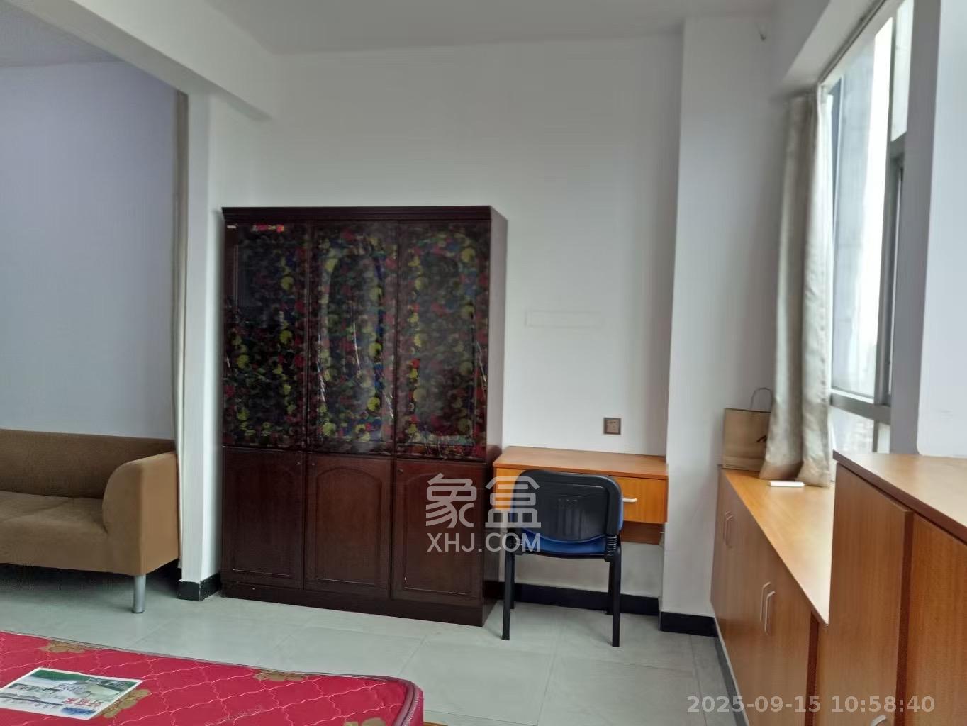 红星国际星城  1室1厅1卫    1200.0元/月室内图