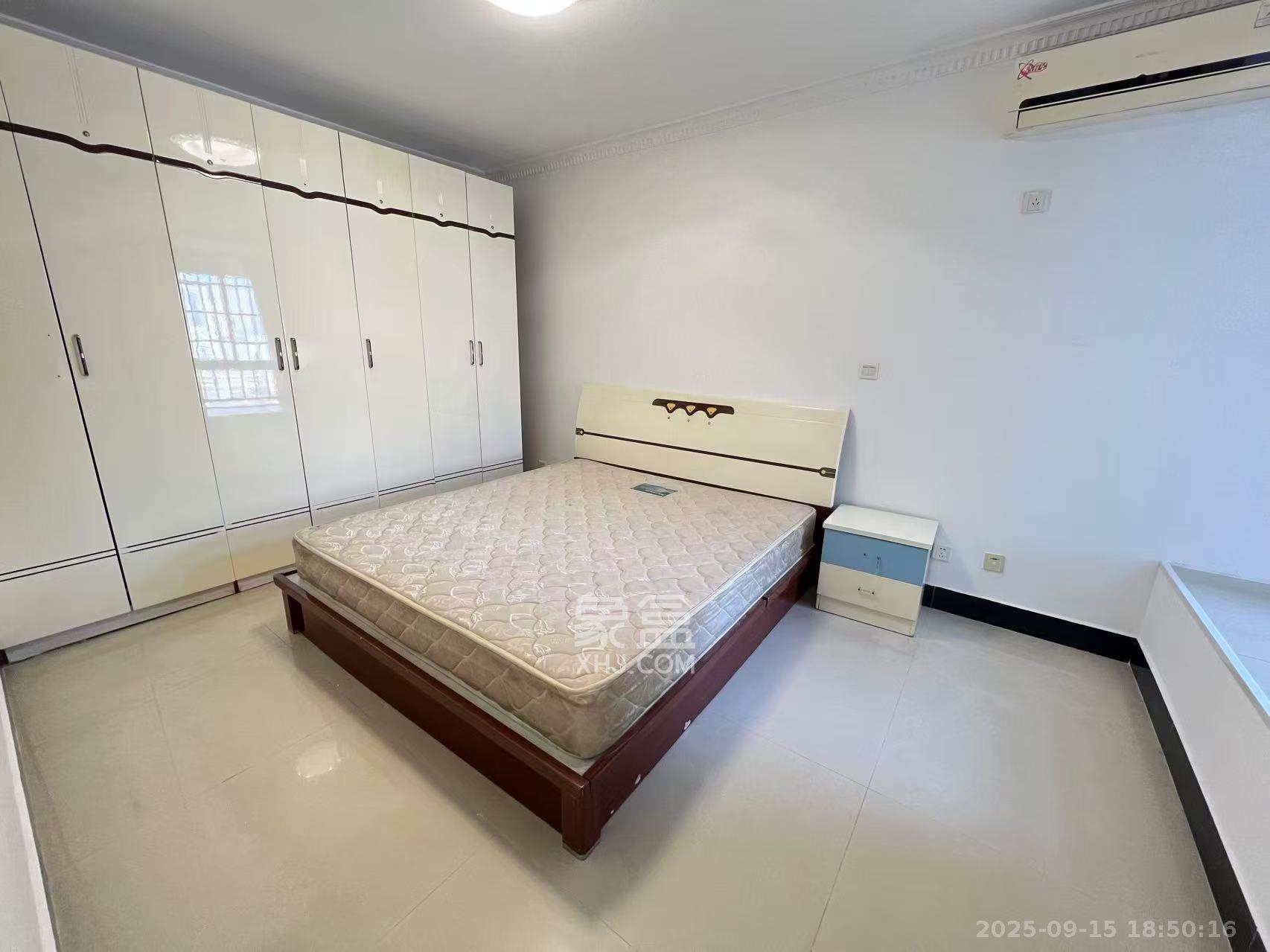 高桥现代商贸城 2室2厅1卫 2200.0元/月 高桥现代商贸城 2室2厅1卫 2200.0元/月室内图