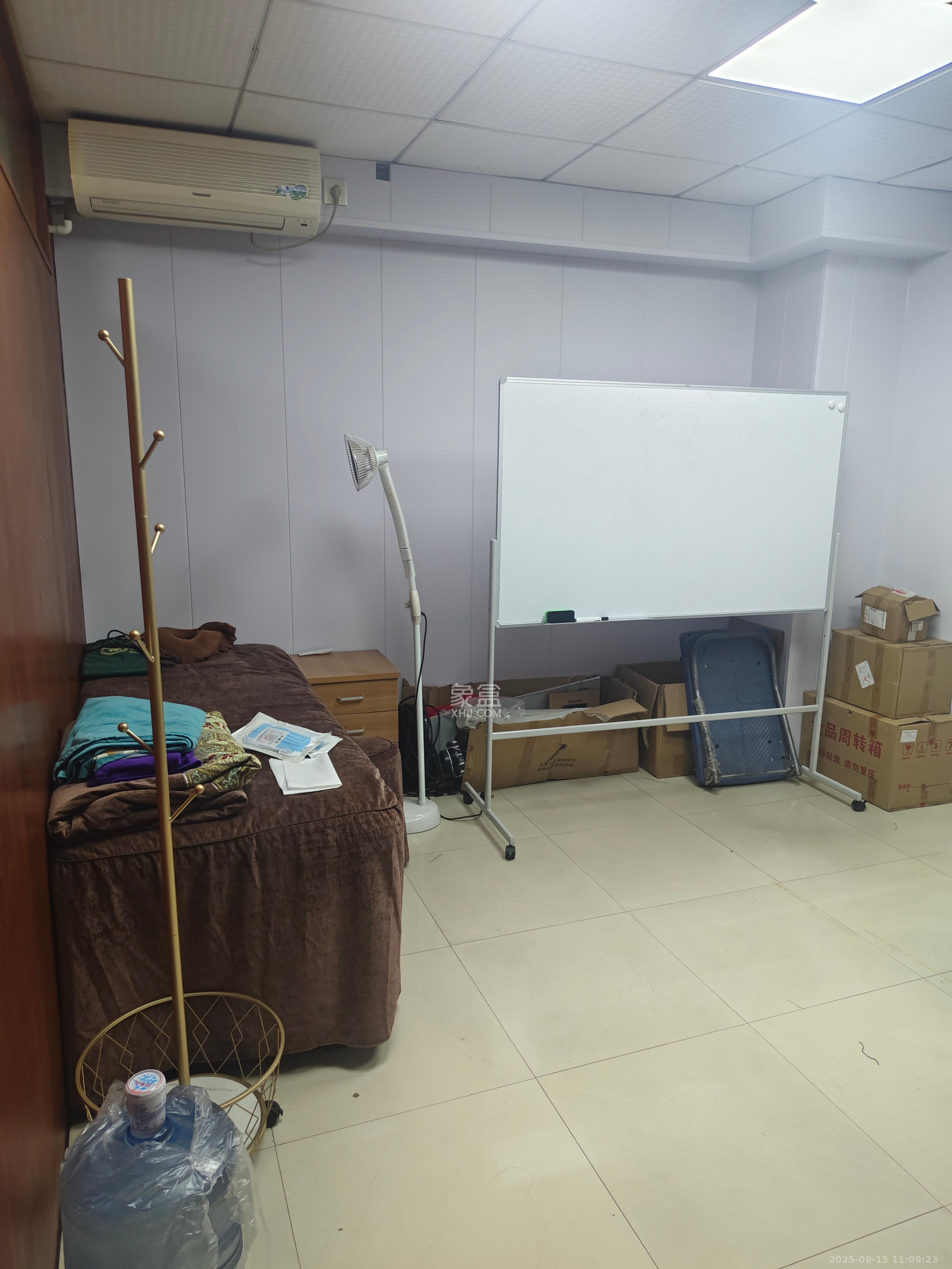 锦绣华天   101.0㎡     3000.00元/月室内图