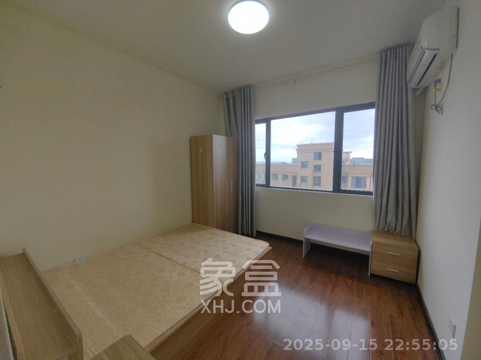 兴隆景苑 2室2厅1卫 1800.0元/月 兴隆景苑 2室2厅1卫 1800.0元/月室内图