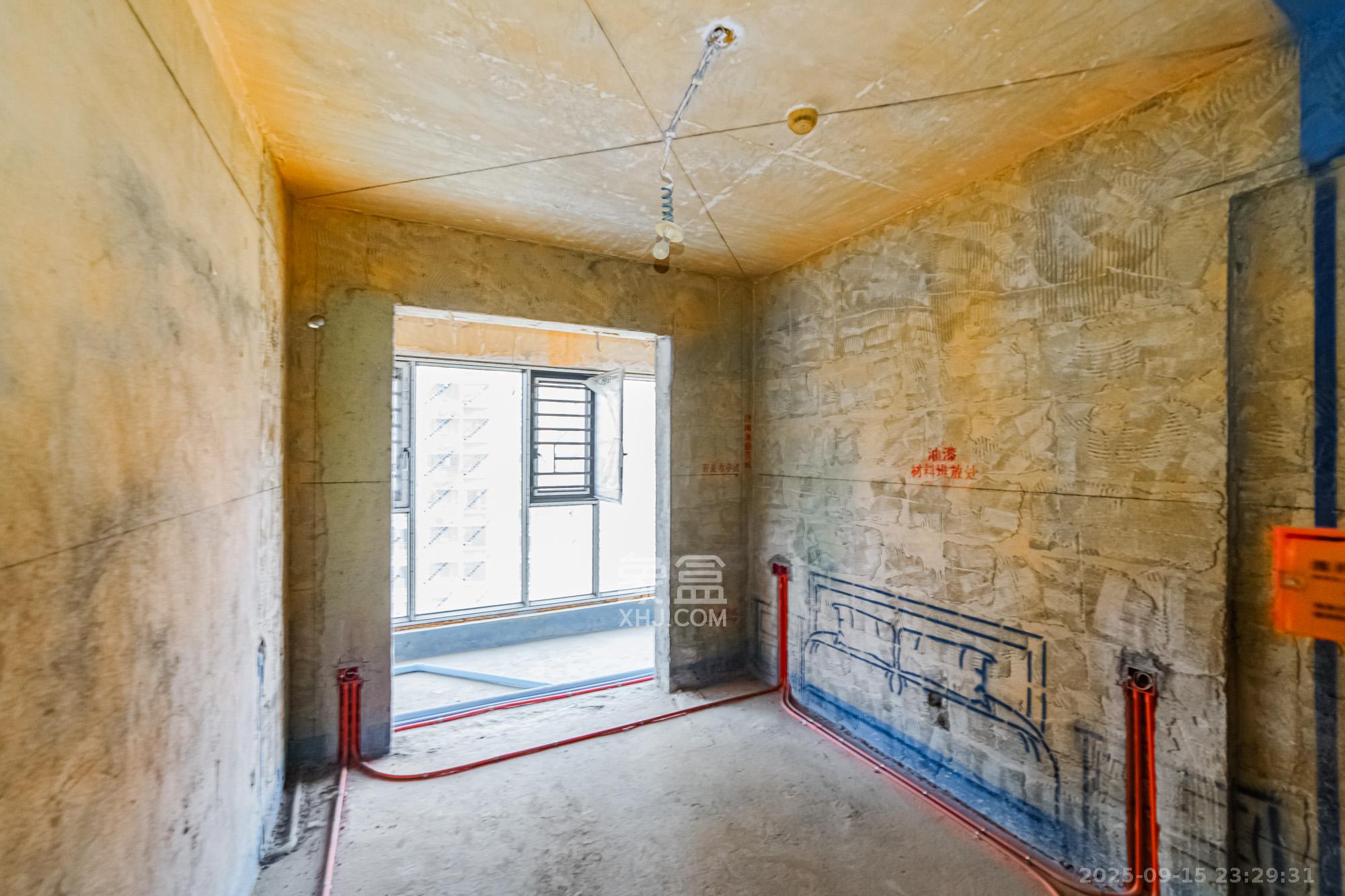 北辰三角洲E7区 4室2厅2卫 236.0万 北辰三角洲E7区 4室2厅2卫 236.0万卧室