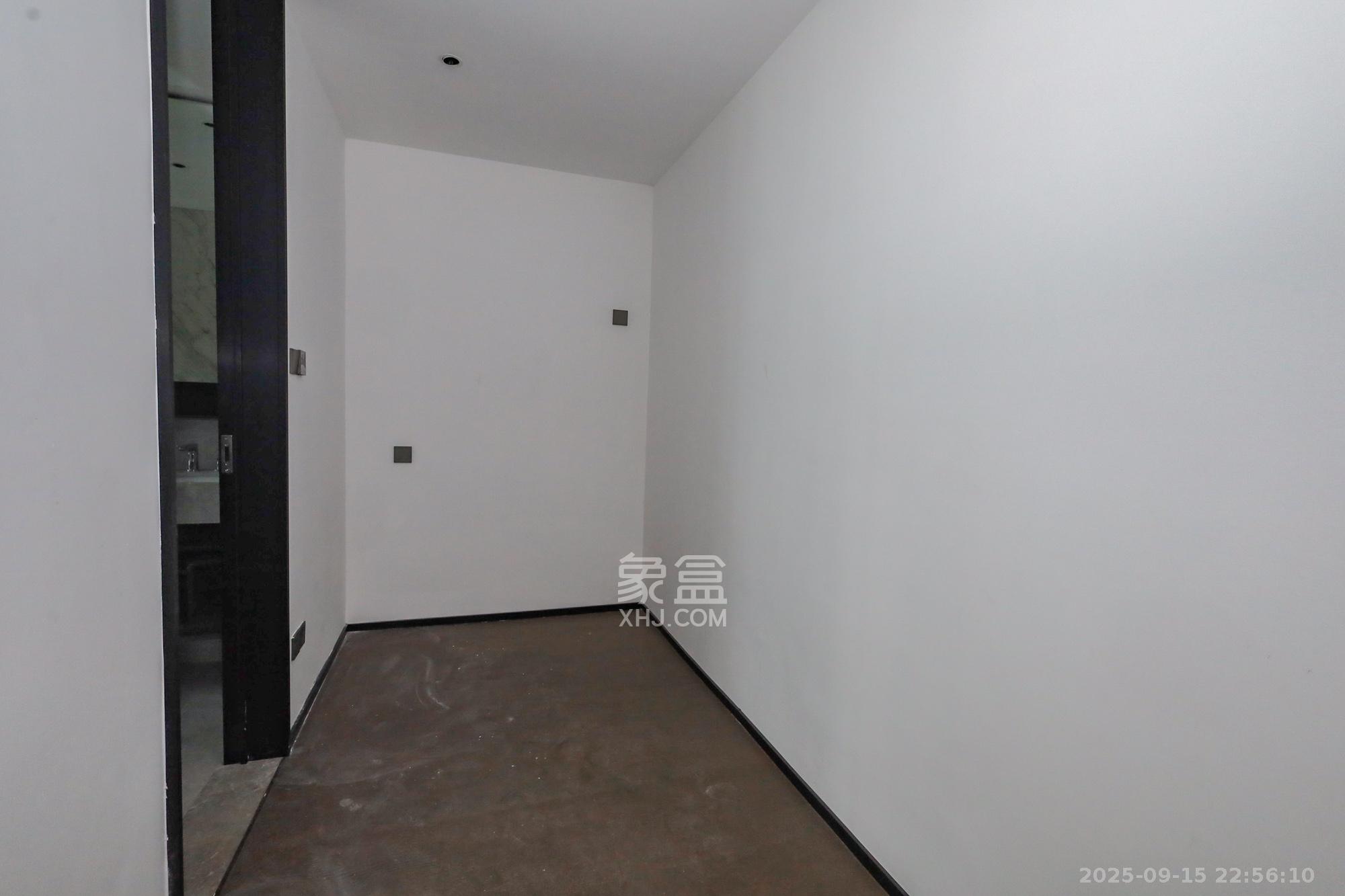 万科森林公园 4室2厅3卫 450.0万 万科森林公园 4室2厅3卫 450.0万其他