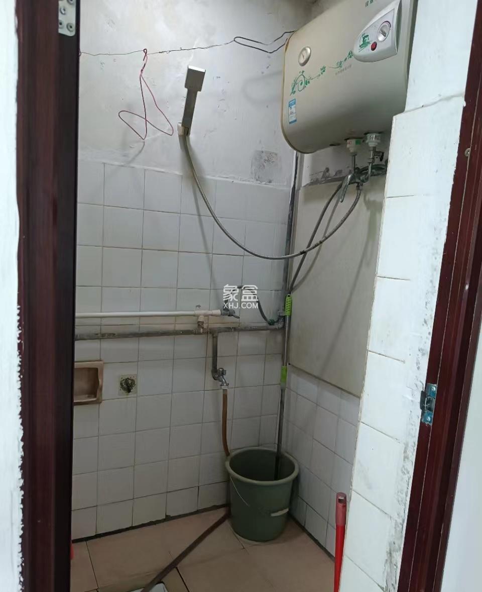 四海花园 1室0厅0卫 1000.0元/月 四海花园 1室0厅0卫 1000.0元/月室内图