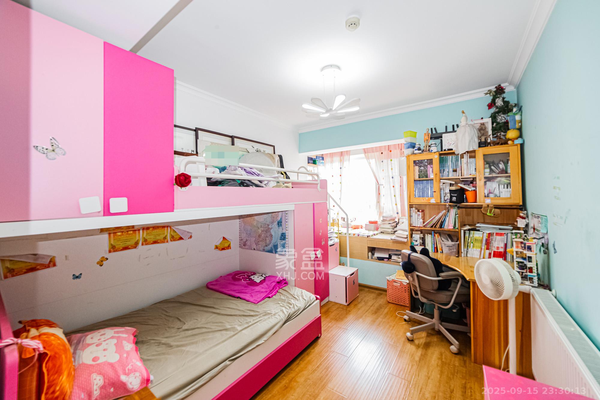 北辰三角洲D2区  3室2厅1卫    152.0万 北辰三角洲D2区  3室2厅1卫    152.0万卧室