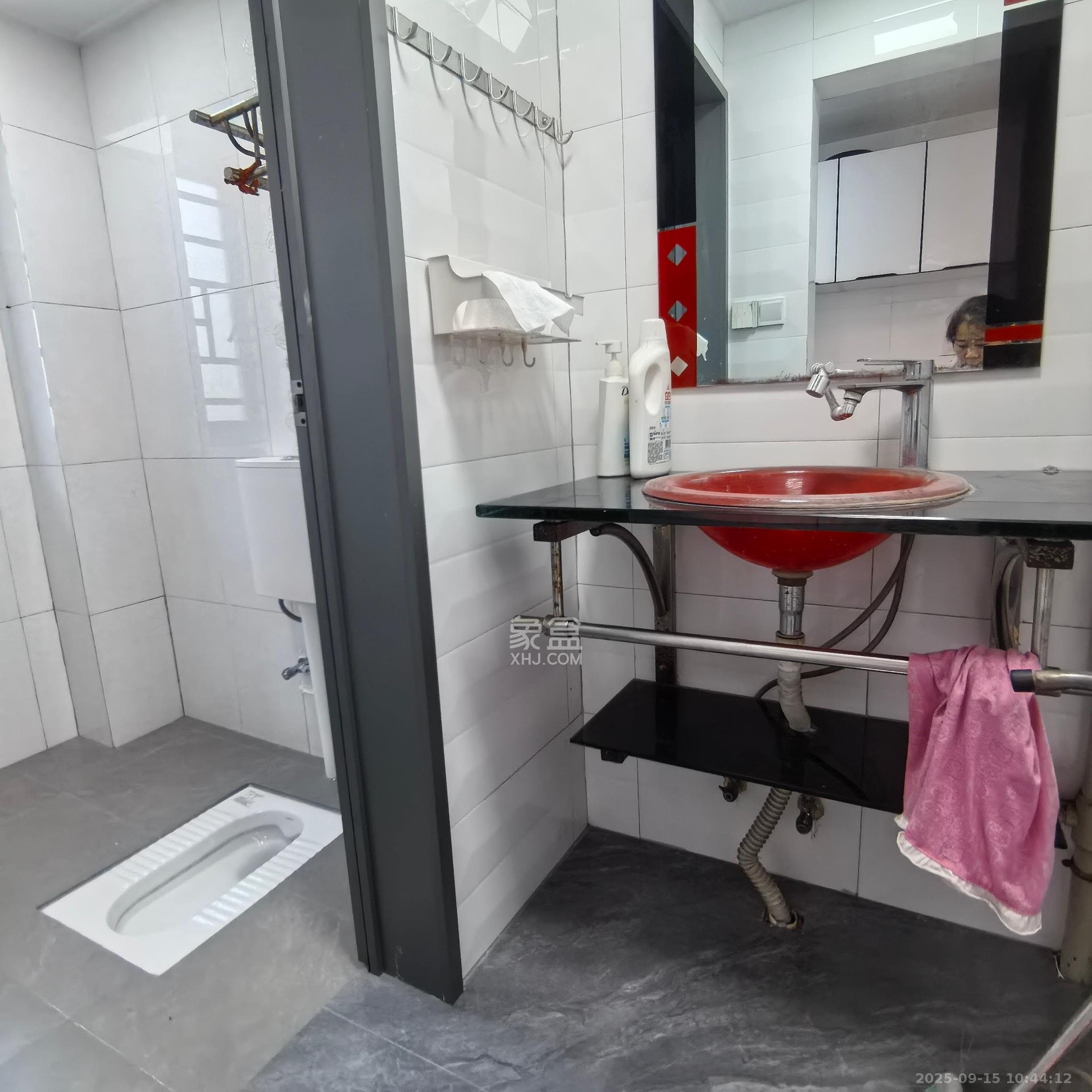 水木兰庭 2室2厅1卫 2100.0元/月 水木兰庭 2室2厅1卫 2100.0元/月室内图