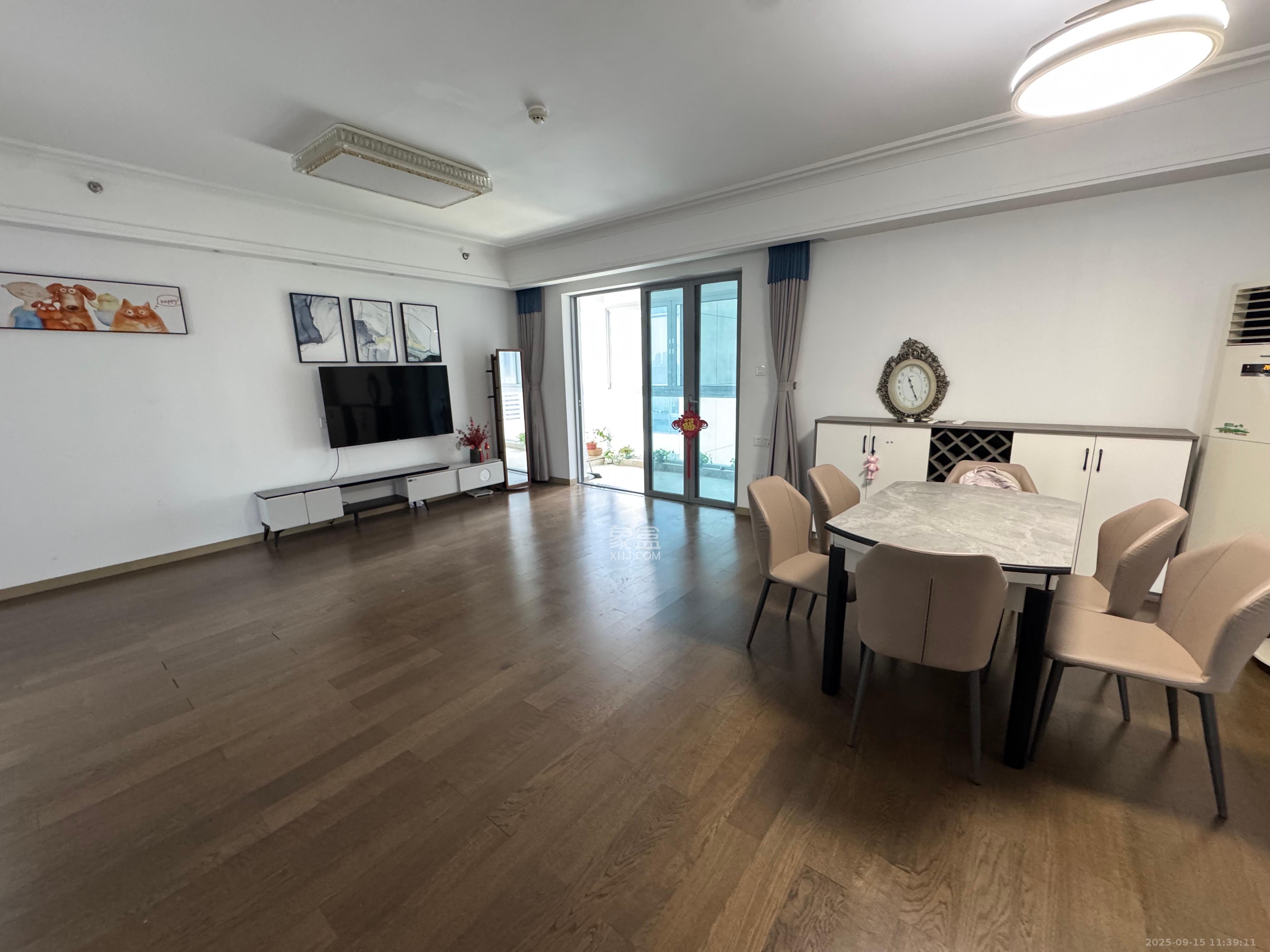 保利天禧C区 5室2厅2卫 6800.0元/月 保利天禧C区 5室2厅2卫 6800.0元/月室内图