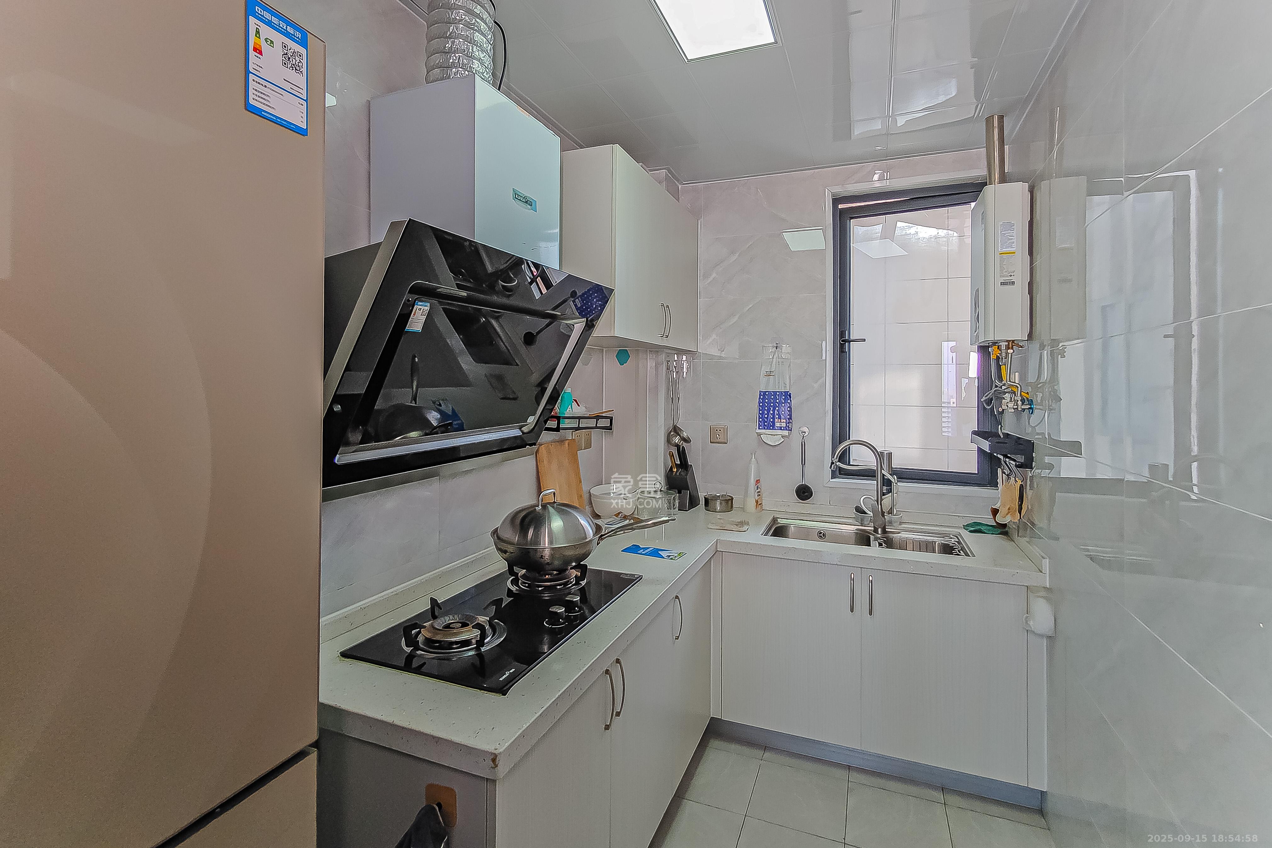 建发中央公园（建发美地）  3室2厅1卫    160.0万厨房