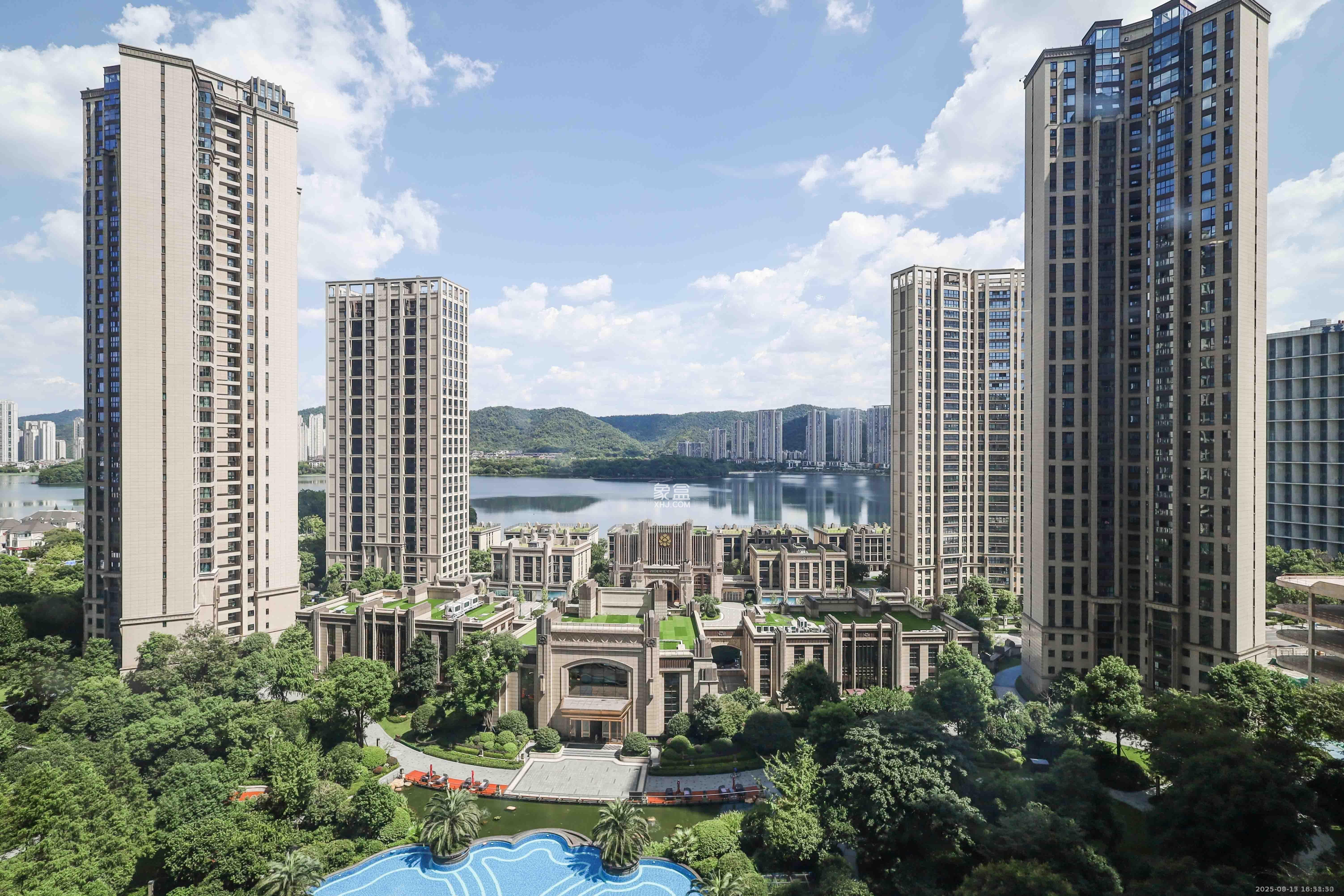 晟通牡丹舸 3室2厅2卫 6500.0元/月 晟通牡丹舸 3室2厅2卫 6500.0元/月室内图