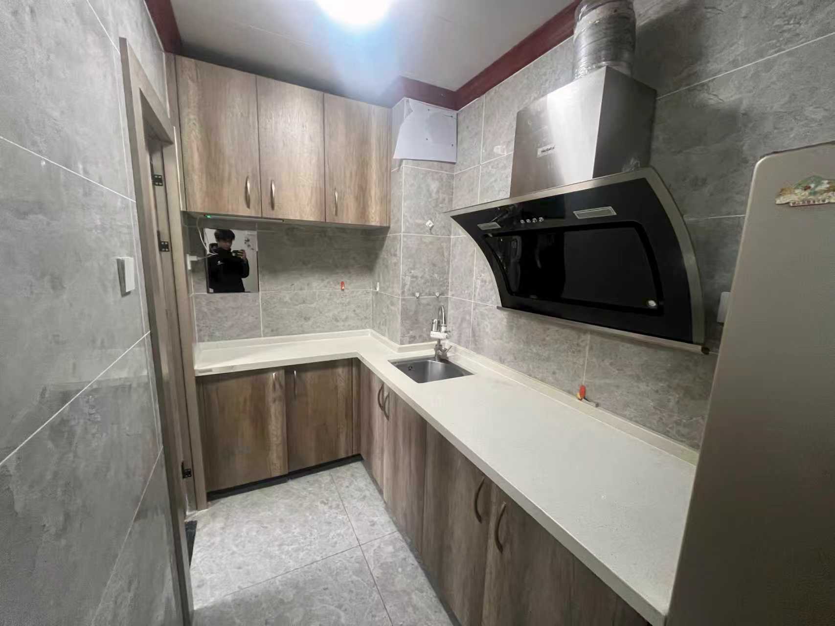 新城吾悦广场 1室1厅1卫 2000.0元/月 新城吾悦广场 1室1厅1卫 2000.0元/月室内图