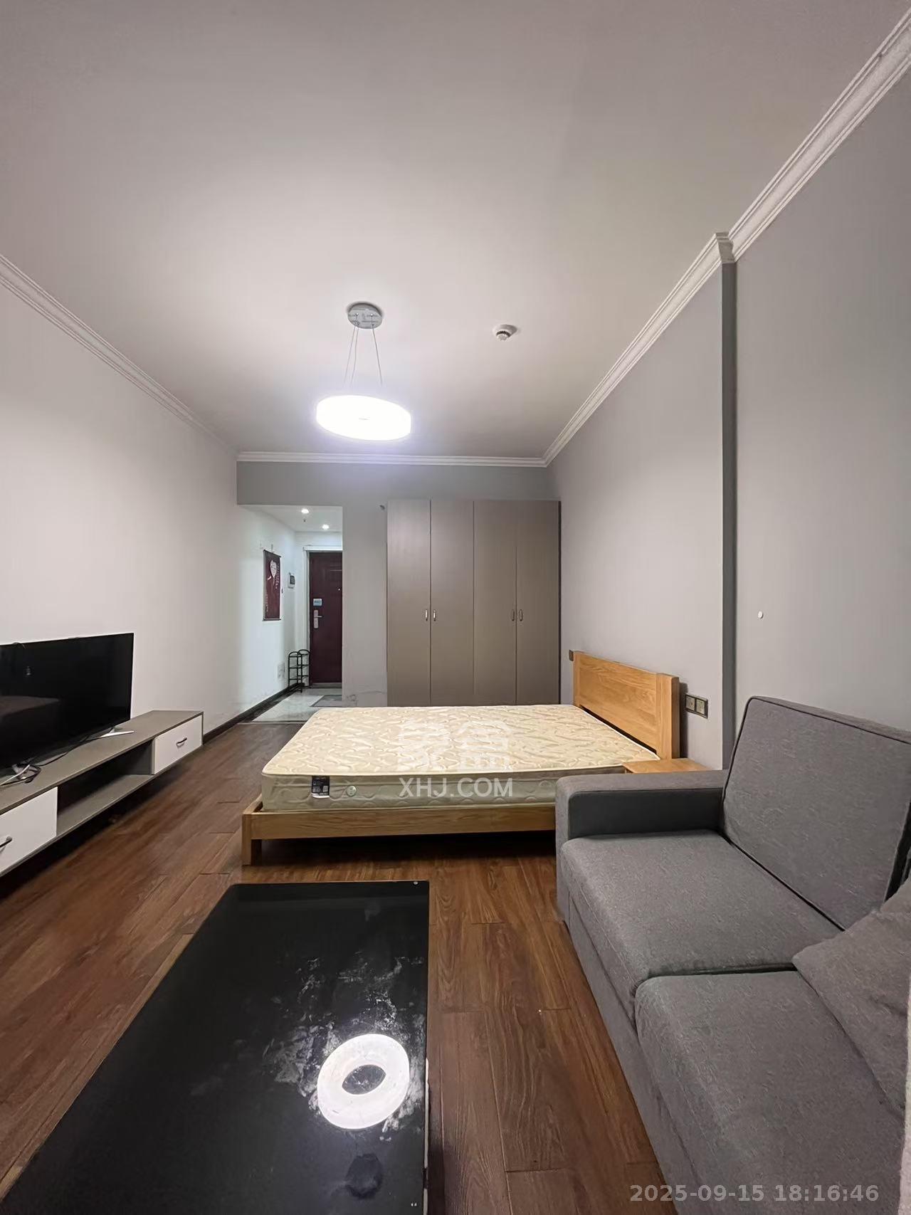 蓝湾国际广场 1室1厅1卫 1600.0元/月 蓝湾国际广场 1室1厅1卫 1600.0元/月室内图