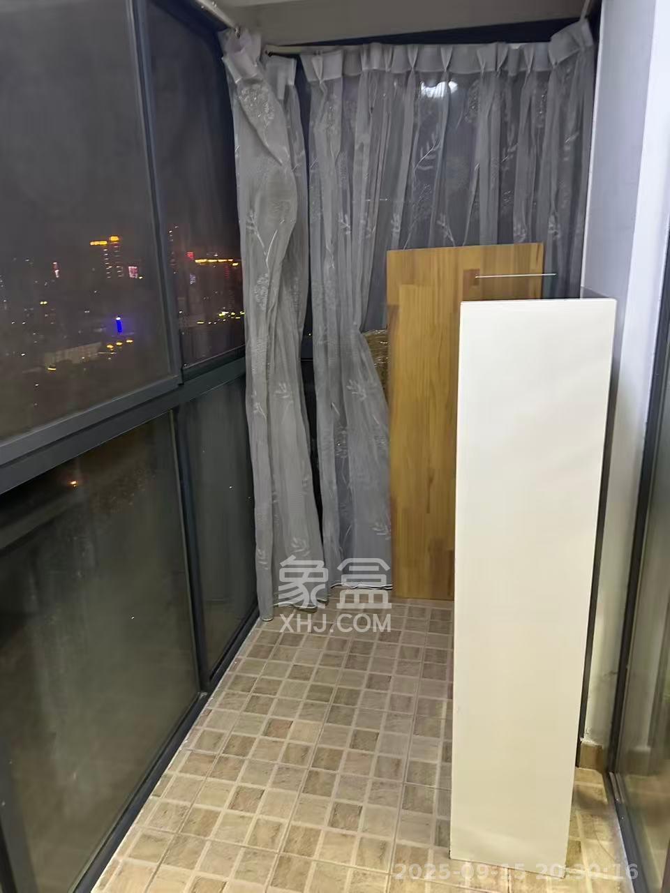 钱隆首府(福晟御园) 3室1厅2卫 3200.0元/月 钱隆首府(福晟御园) 3室1厅2卫 3200.0元/月室内图