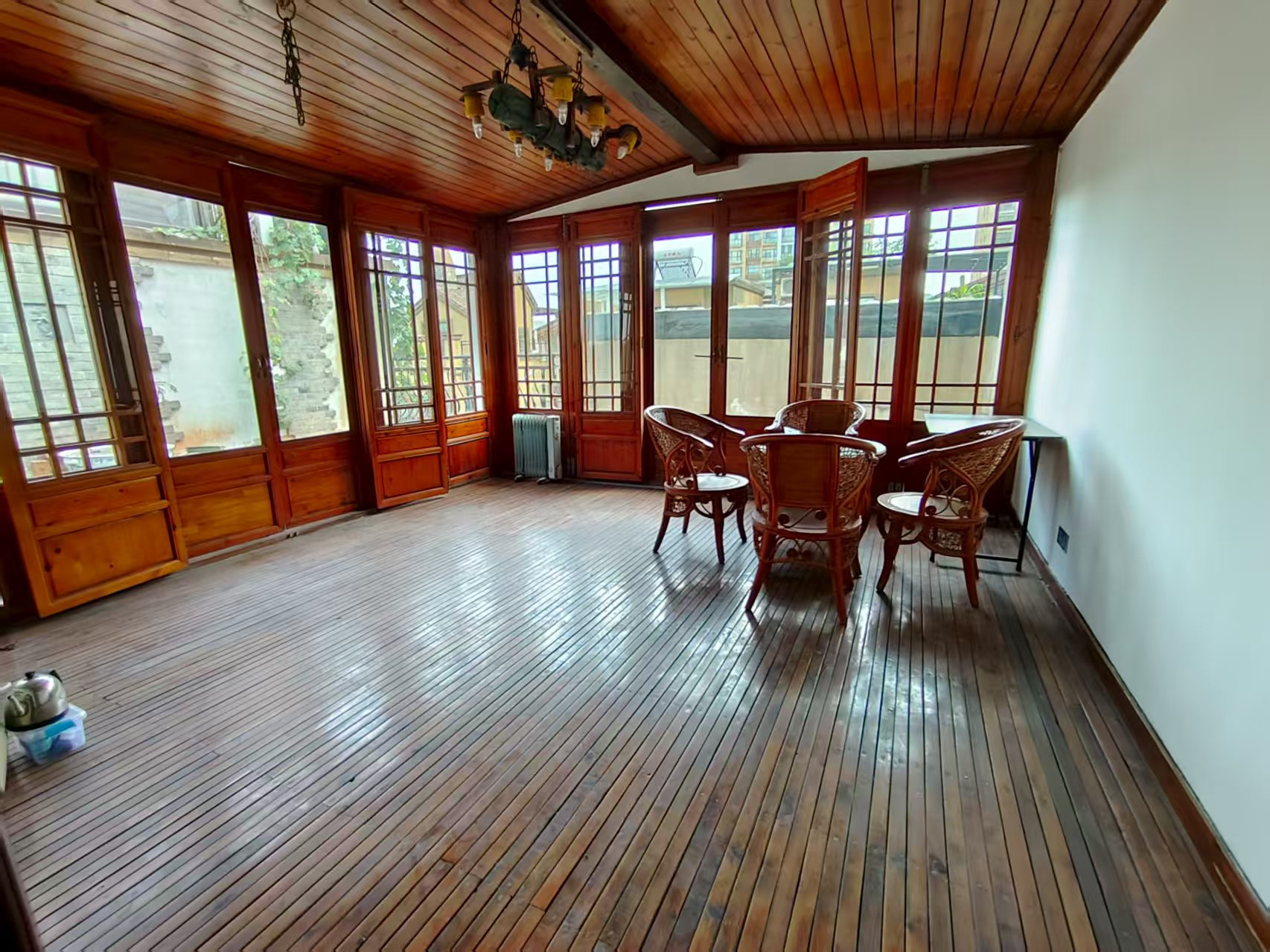 海韵天城 5室2厅2卫 218.0万 海韵天城 5室2厅2卫 218.0万室内图