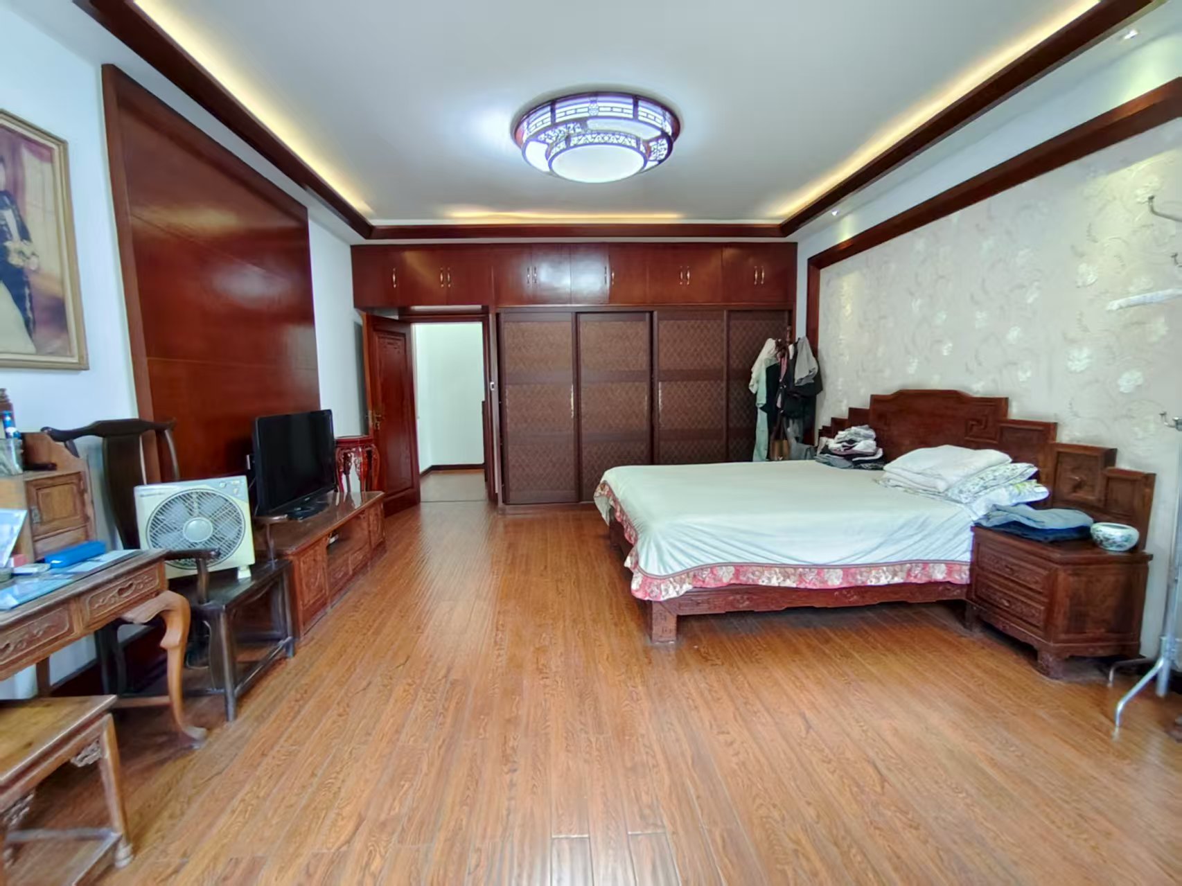 海韵天城 5室2厅2卫 218.0万 海韵天城 5室2厅2卫 218.0万室内图