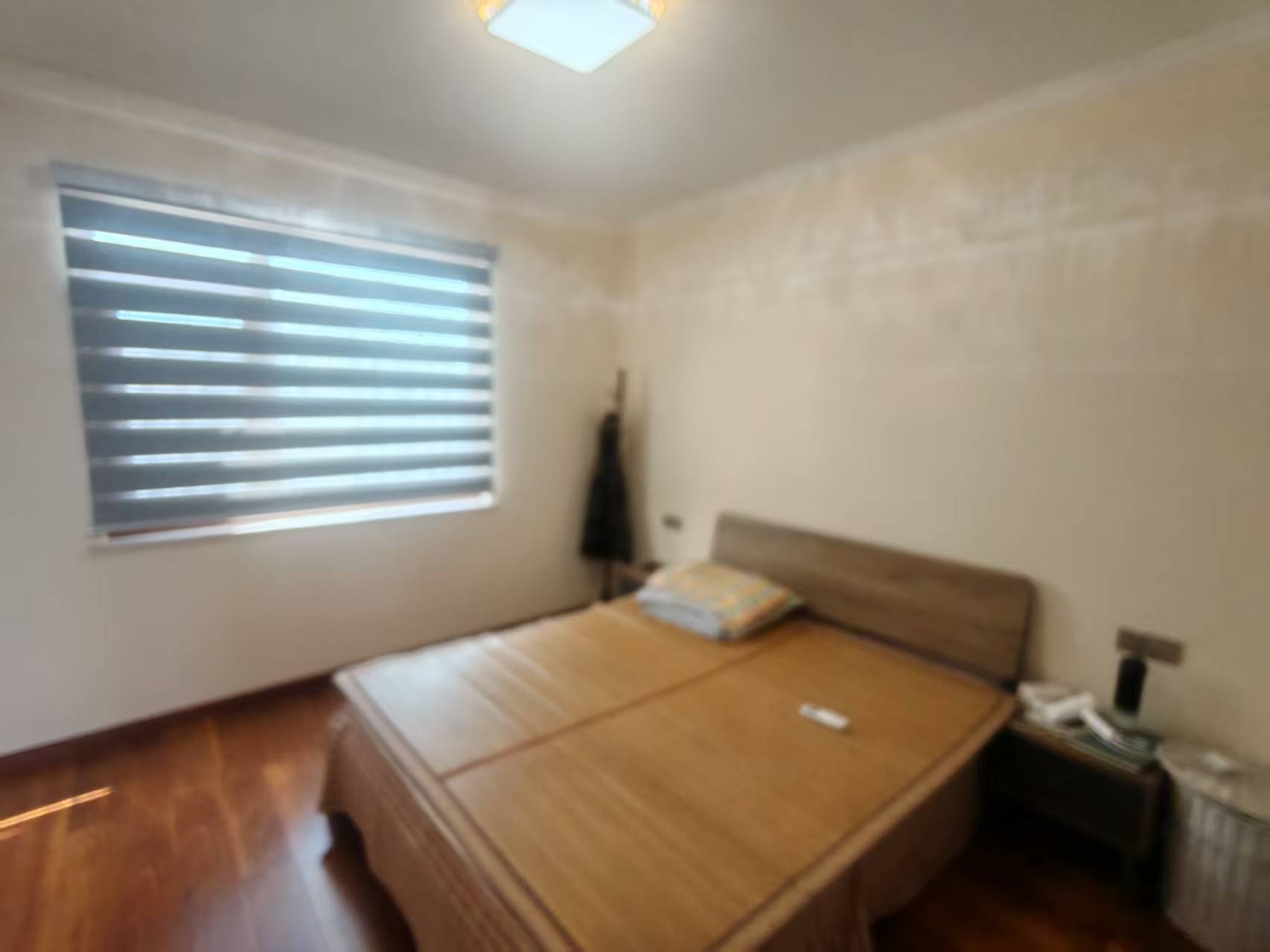 滨江花园 3室2厅2卫 58.0万 滨江花园 3室2厅2卫 58.0万室内图