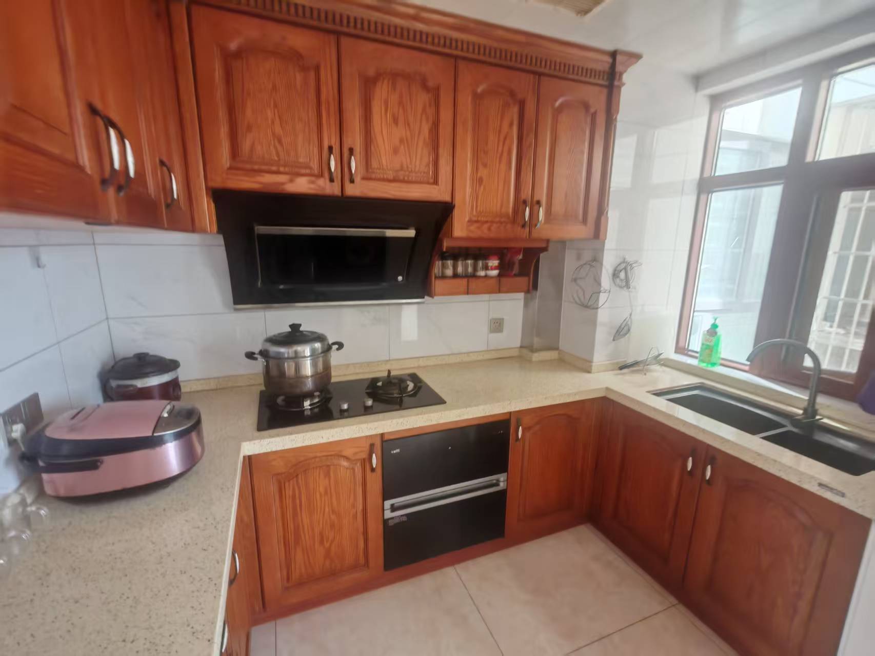 滨江花园 3室2厅2卫 58.0万 滨江花园 3室2厅2卫 58.0万室内图