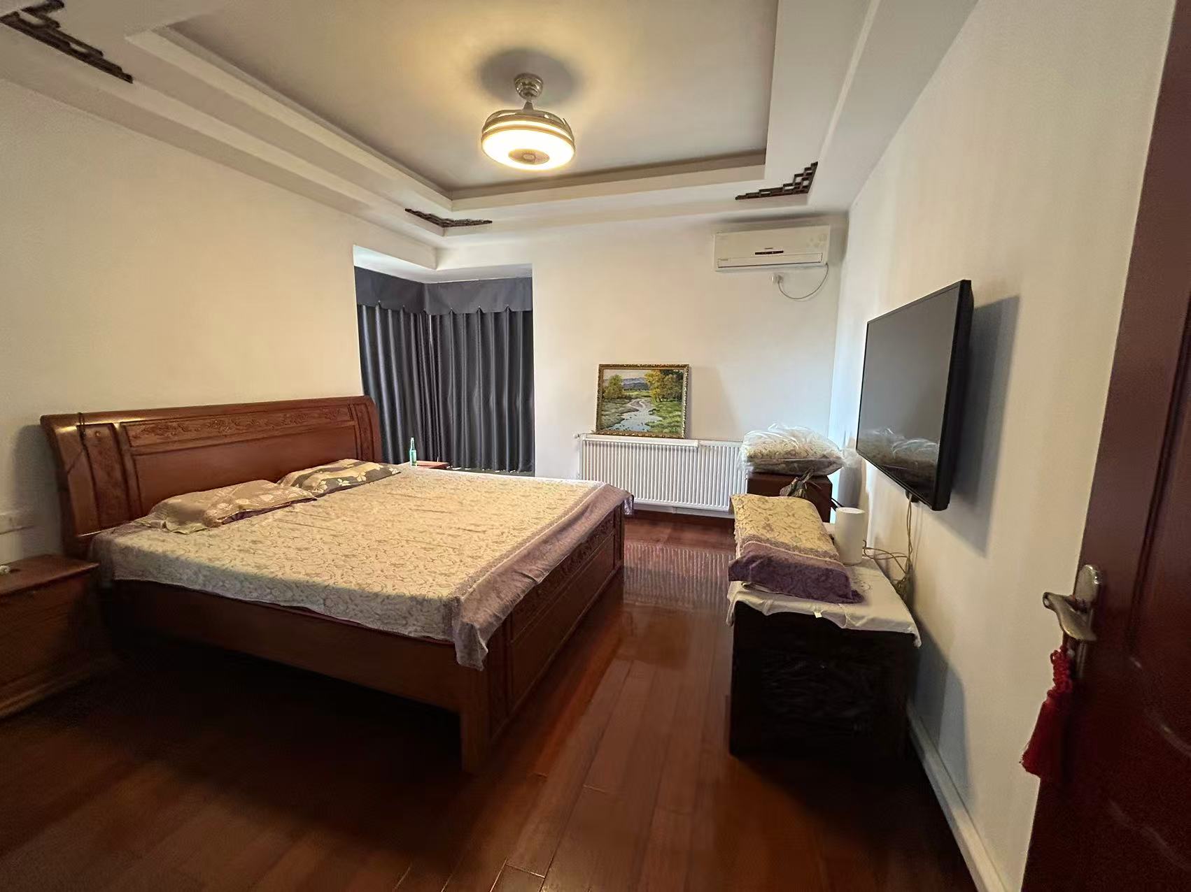 流金岁月-华晨国际  4室2厅3卫    120.0万室内图