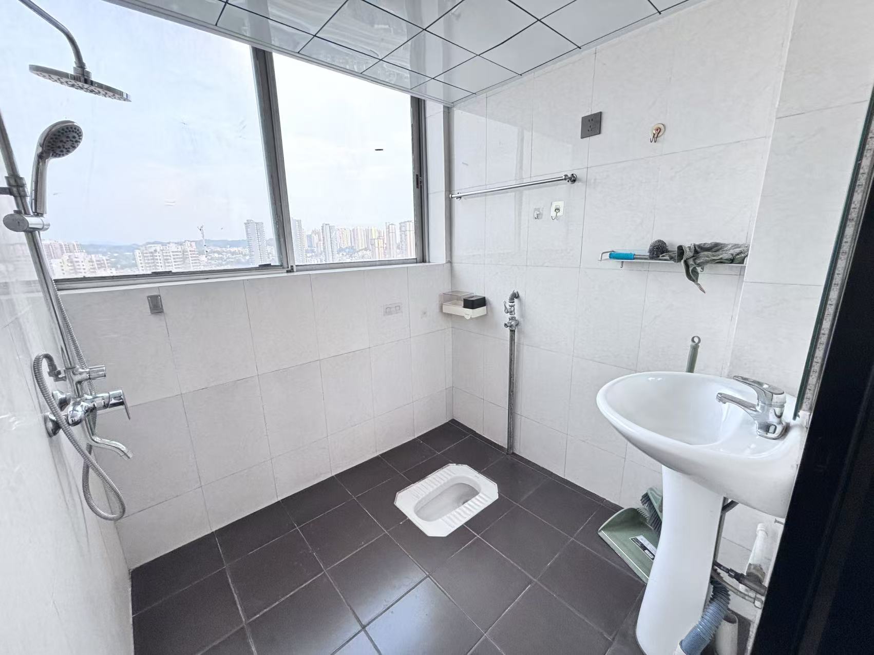 金色地标 2室1厅1卫 19.8万 金色地标 2室1厅1卫 19.8万室内图