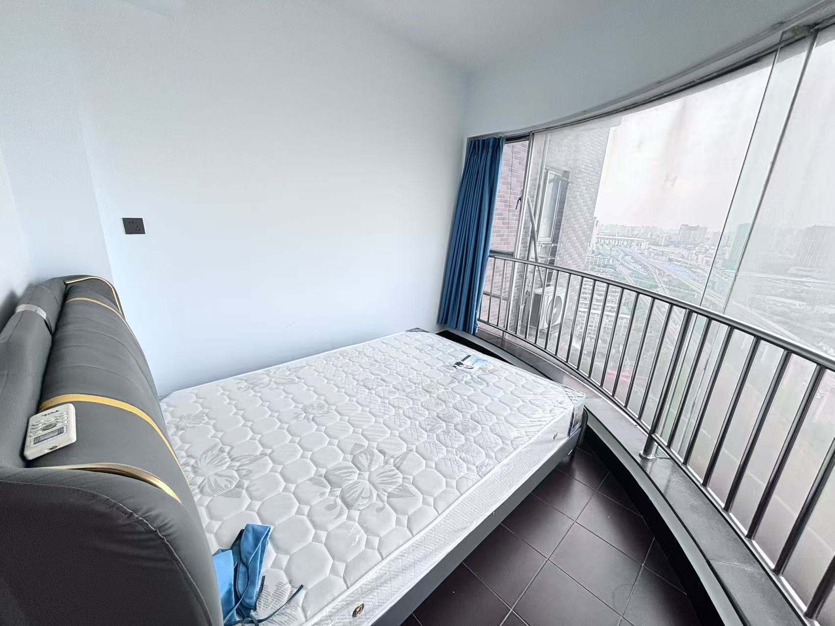 金色地标 2室1厅1卫 19.8万 金色地标 2室1厅1卫 19.8万室内图