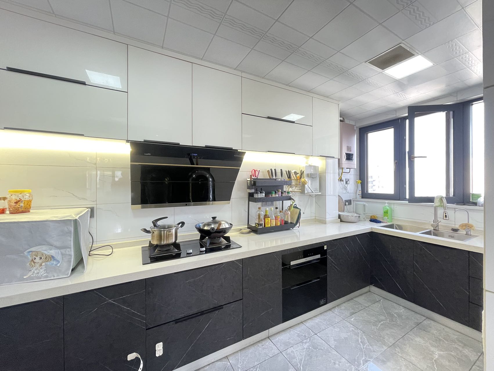 蓝溪谷  4室2厅2卫    90.0万 蓝溪谷  4室2厅2卫    90.0万室内图