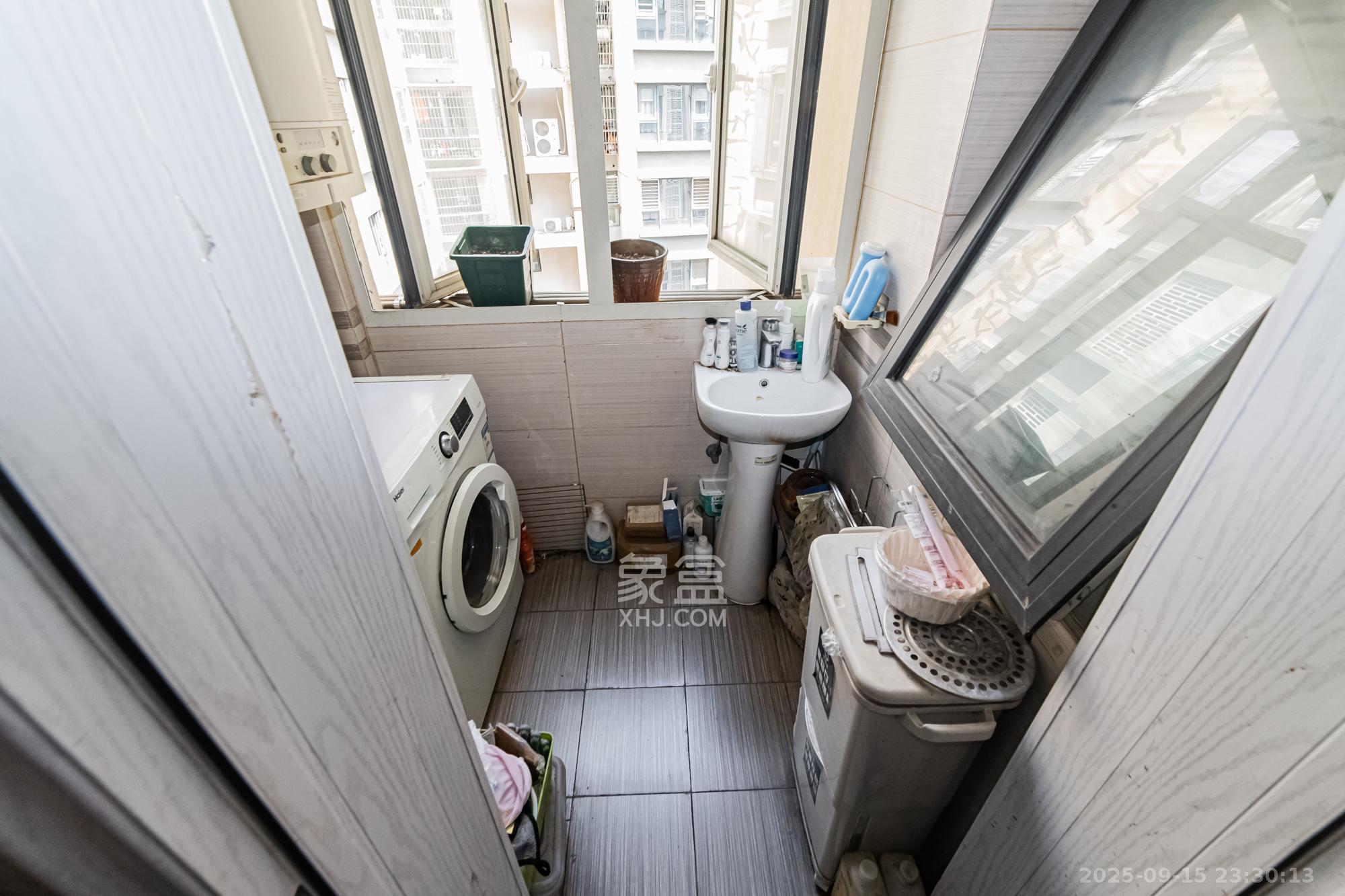 北辰三角洲D2区  3室2厅1卫    152.0万 北辰三角洲D2区  3室2厅1卫    152.0万阳台