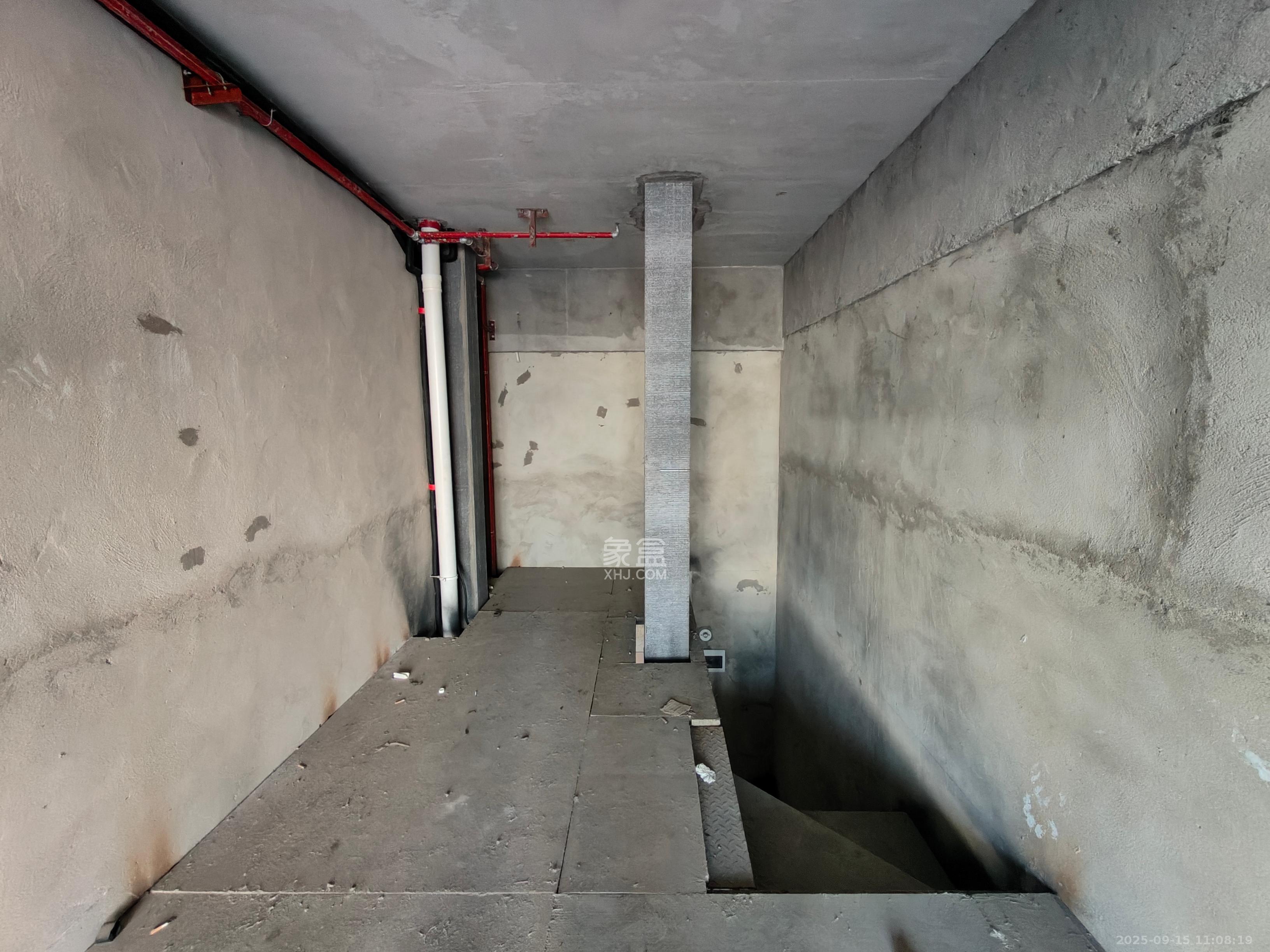 中一鲲出(鲲鹏府) 2室1厅1卫 1600.0元/月 中一鲲出(鲲鹏府) 2室1厅1卫 1600.0元/月室内图