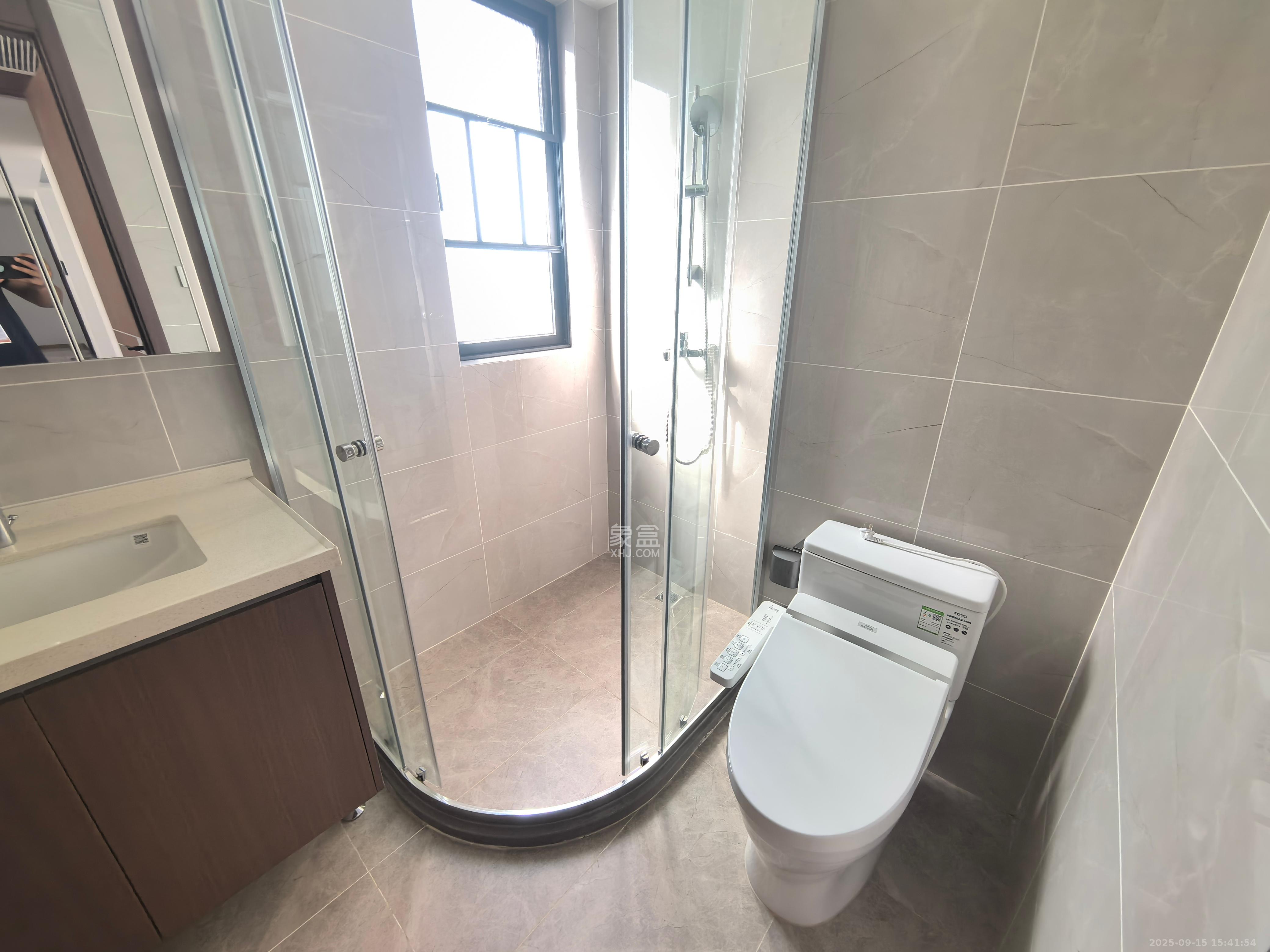 招商雍山湖  4室2厅2卫    4300.0元/月室内图