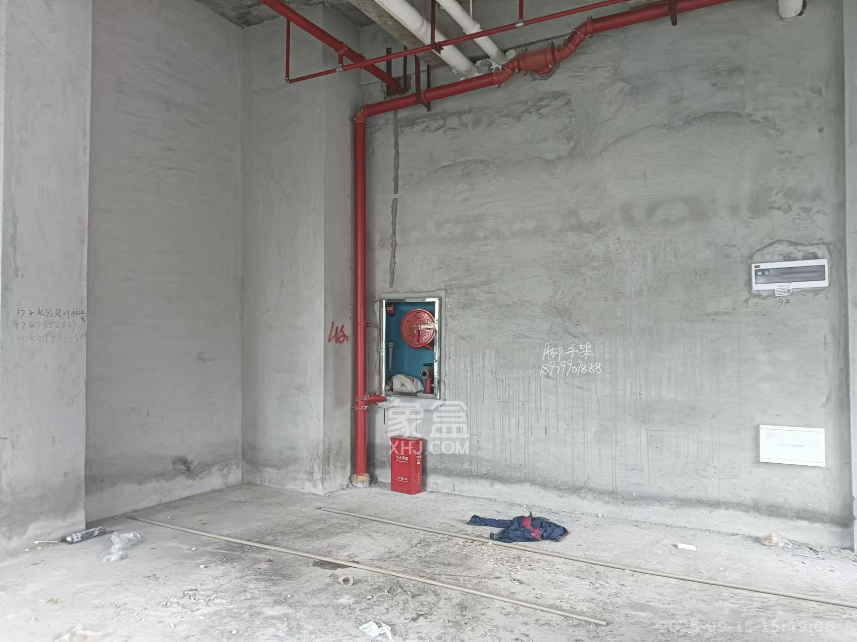 恒大金融广场   140.0㎡      6000.0元/月室内图