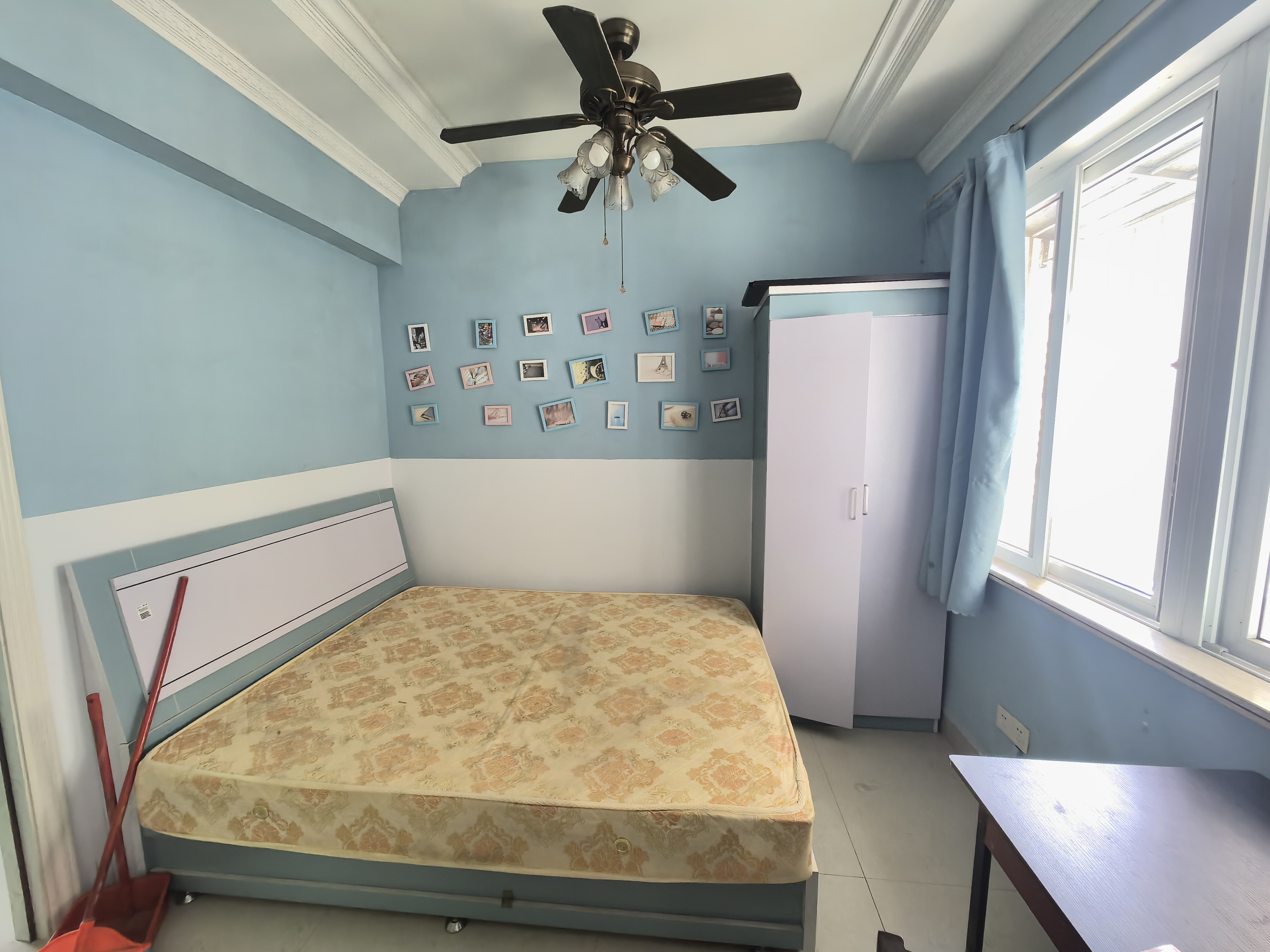 环海大厦 5室1厅2卫 2500.0元/月 环海大厦 5室1厅2卫 2500.0元/月室内图