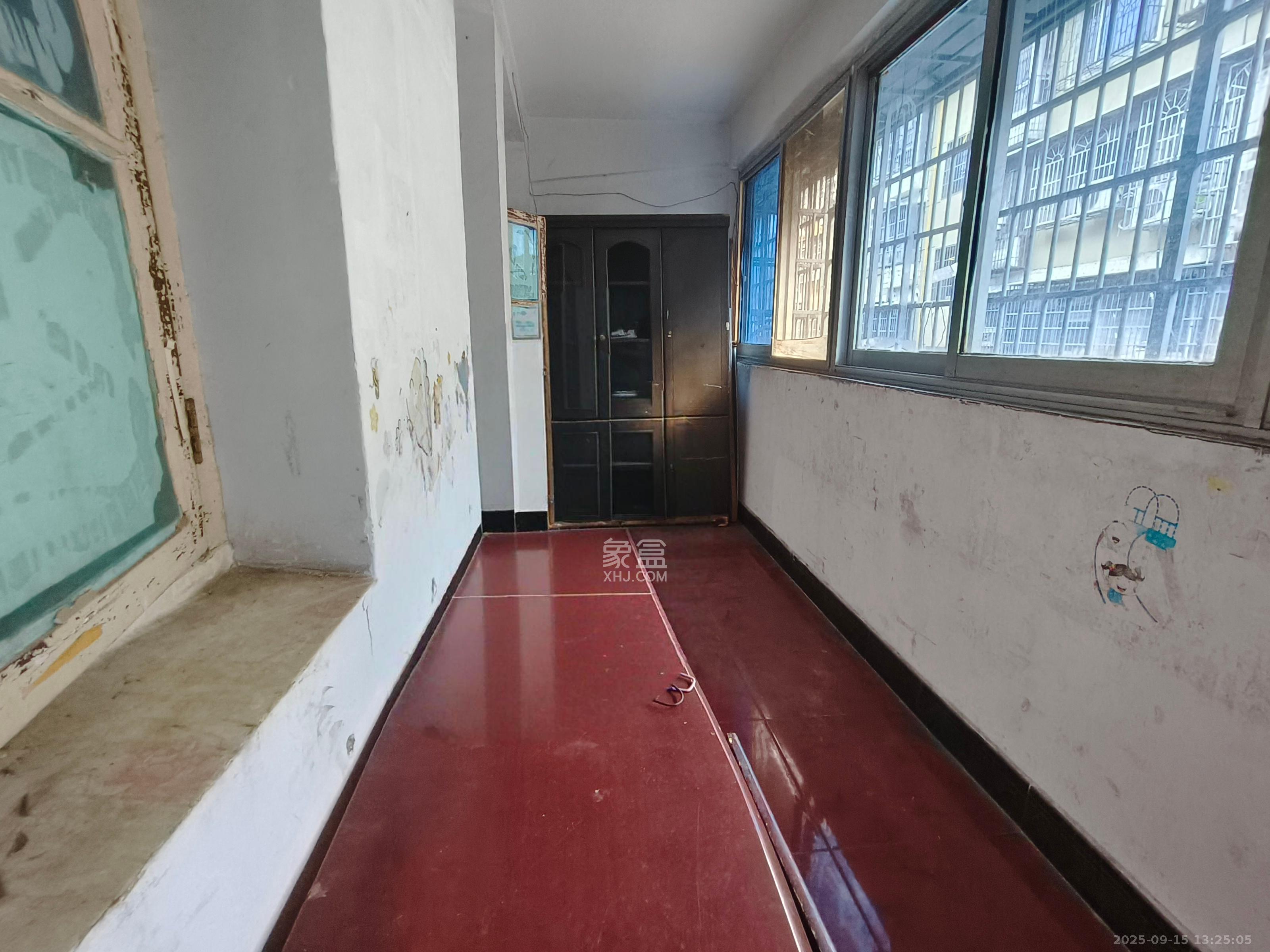 信达大厦 1室0厅0卫 1000.0元/月 信达大厦 1室0厅0卫 1000.0元/月室内图