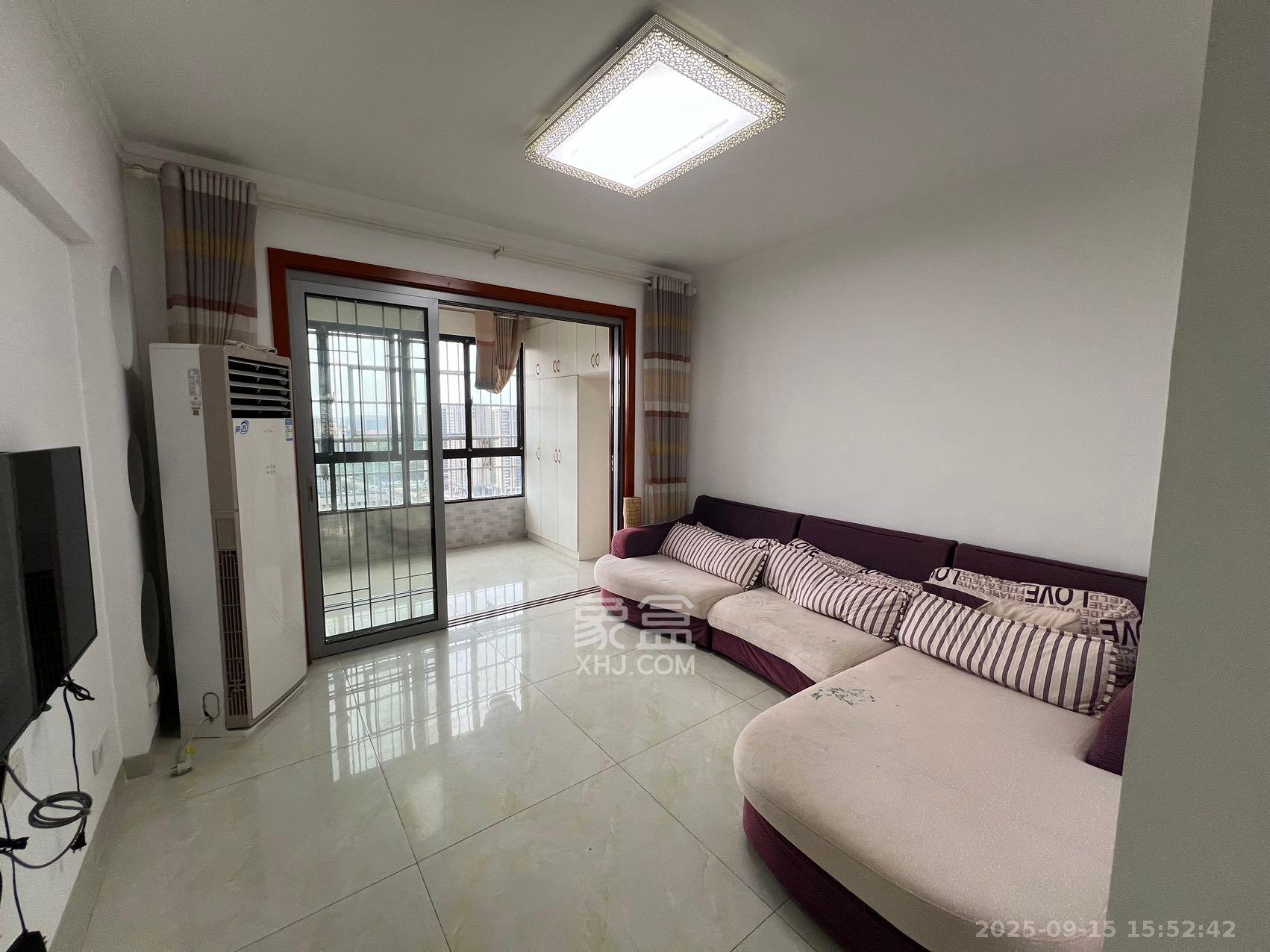 七里香榭 2室1厅1卫 1600.0元/月 七里香榭 2室1厅1卫 1600.0元/月室内图