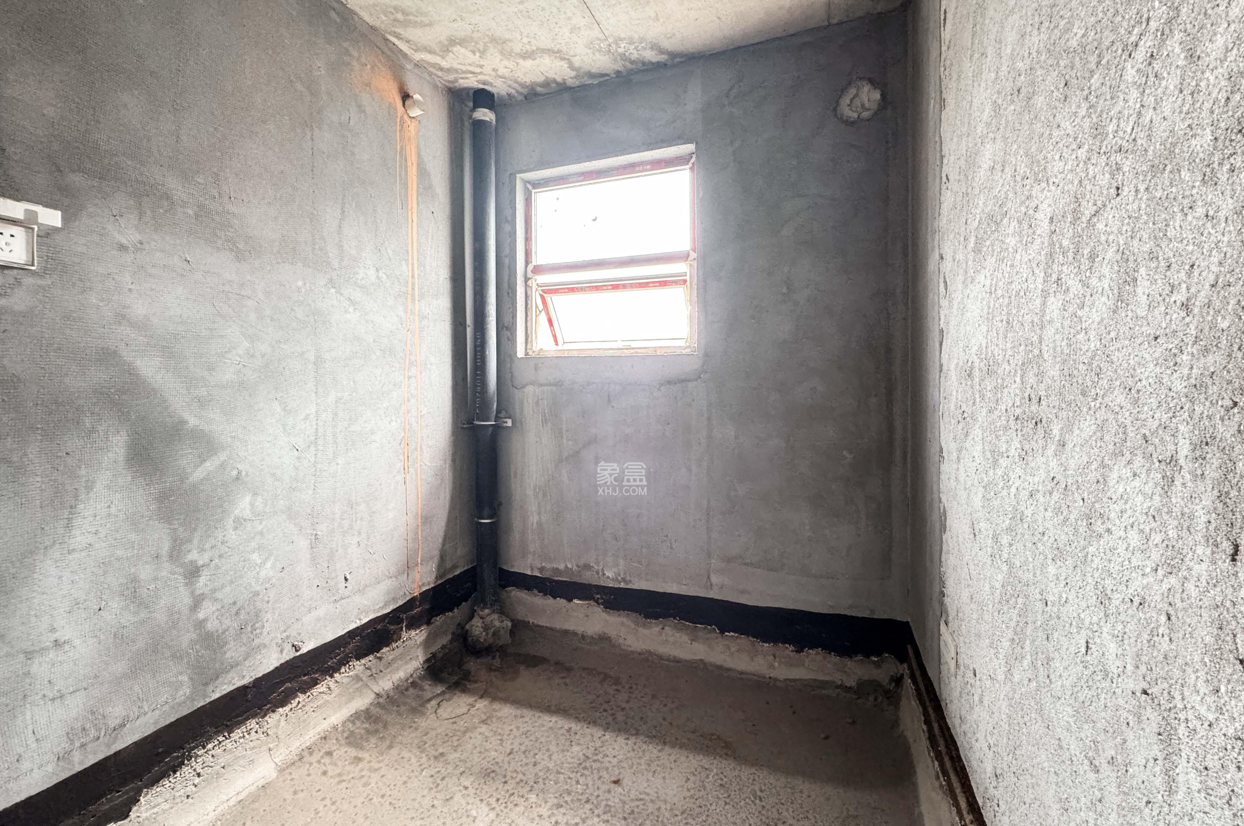 麓阳和景雅苑 4室2厅2卫 122.0万 麓阳和景雅苑 4室2厅2卫 122.0万其他