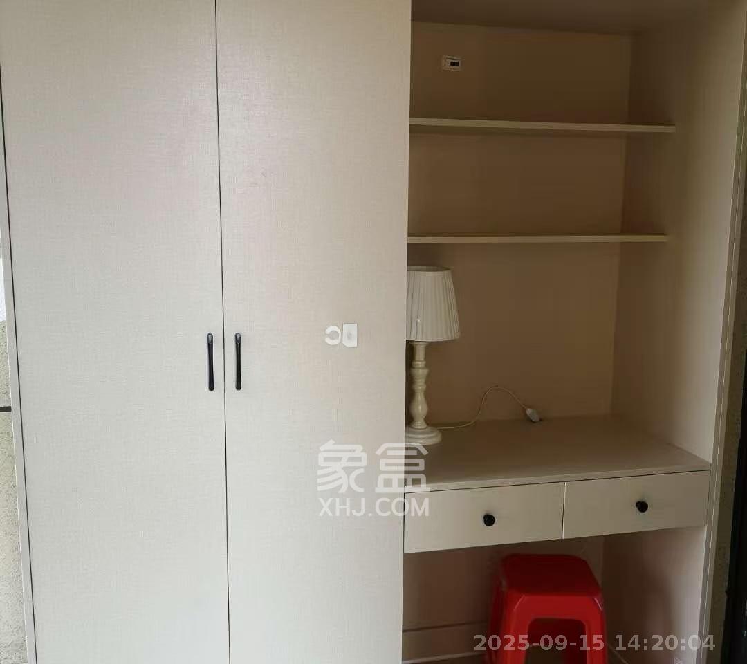 中海新城熙岸（中信新城五期）  1室1厅1卫    1600.0元/月室内图