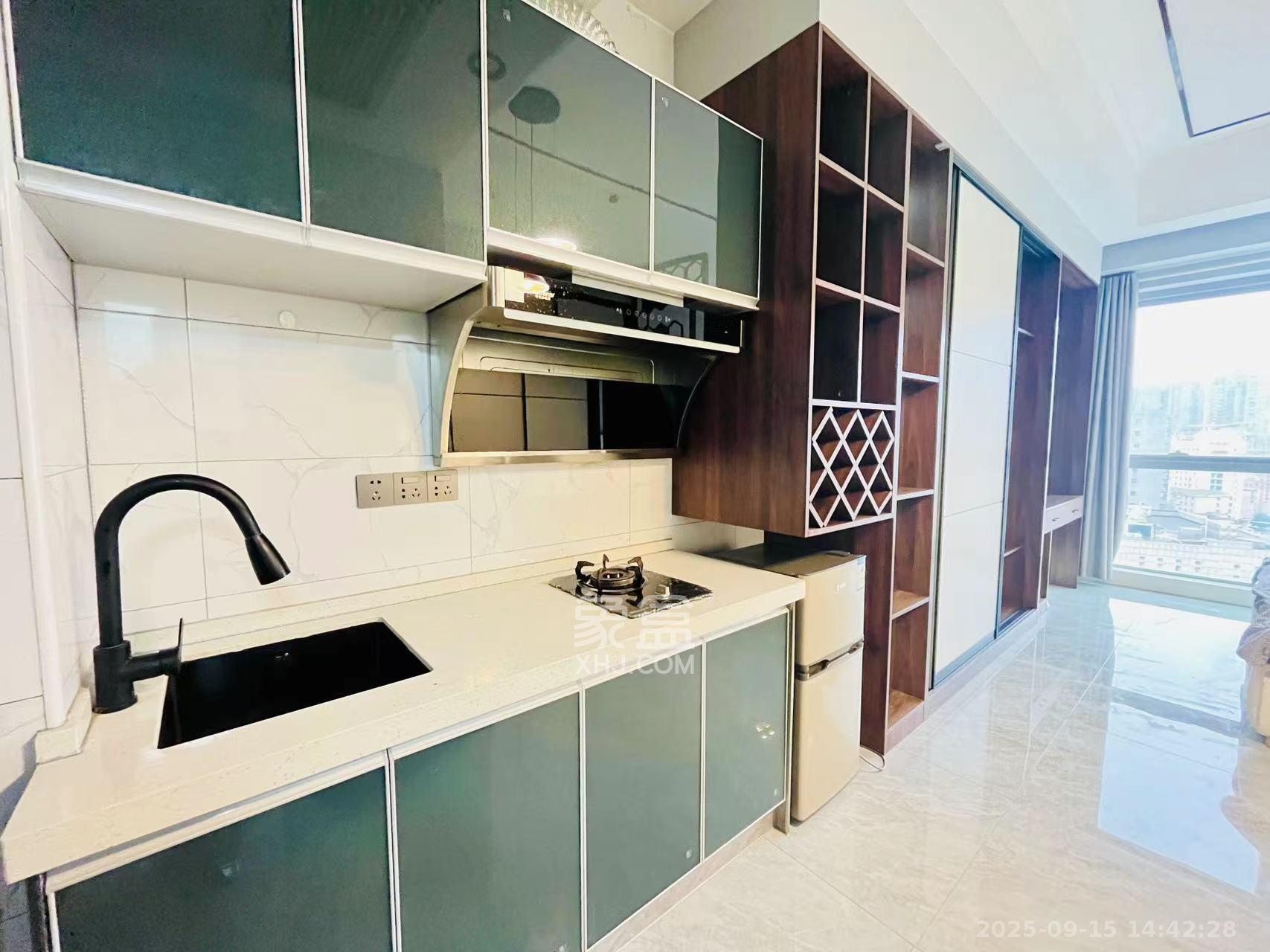 天心白沙里 1室0厅0卫 1800.0元/月 天心白沙里 1室0厅0卫 1800.0元/月室内图