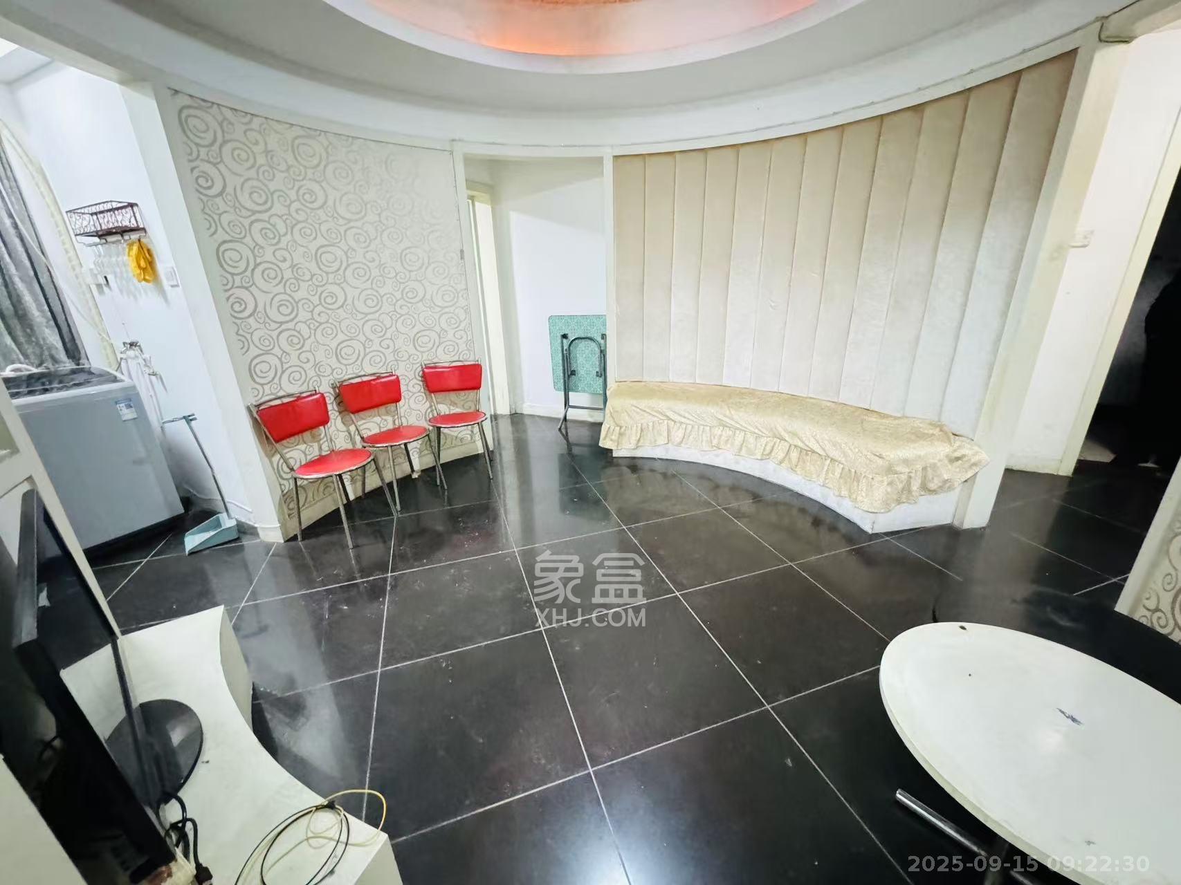 景泰雅苑(景江融城) 2室1厅1卫 1800.0元/月 景泰雅苑(景江融城) 2室1厅1卫 1800.0元/月室内图