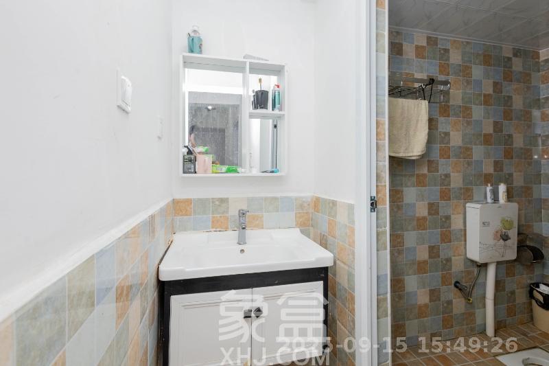 东业上城嘉苑（晟悦国际）  3室1厅1卫   1800.00元/月室内图