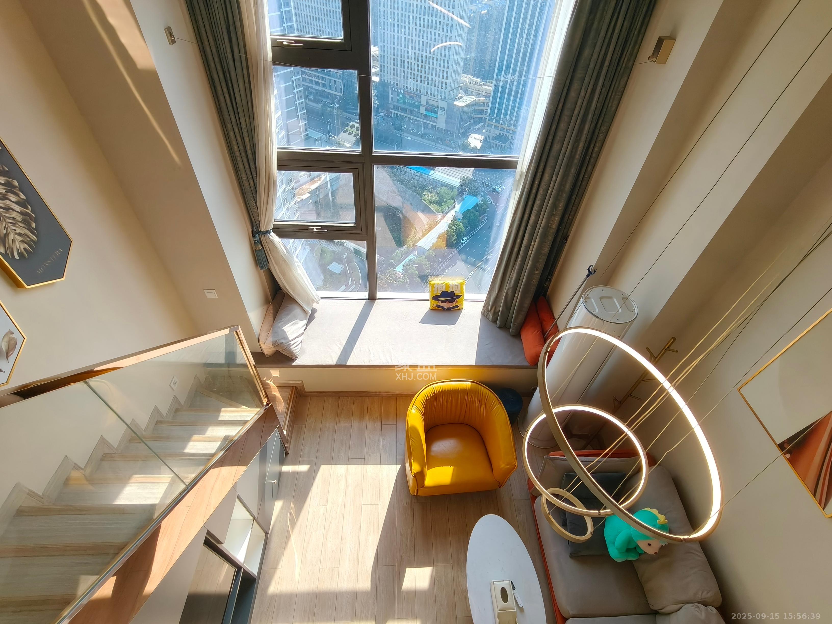 远洋外滩壹号  1室1厅1卫    2600.0元/月室内图