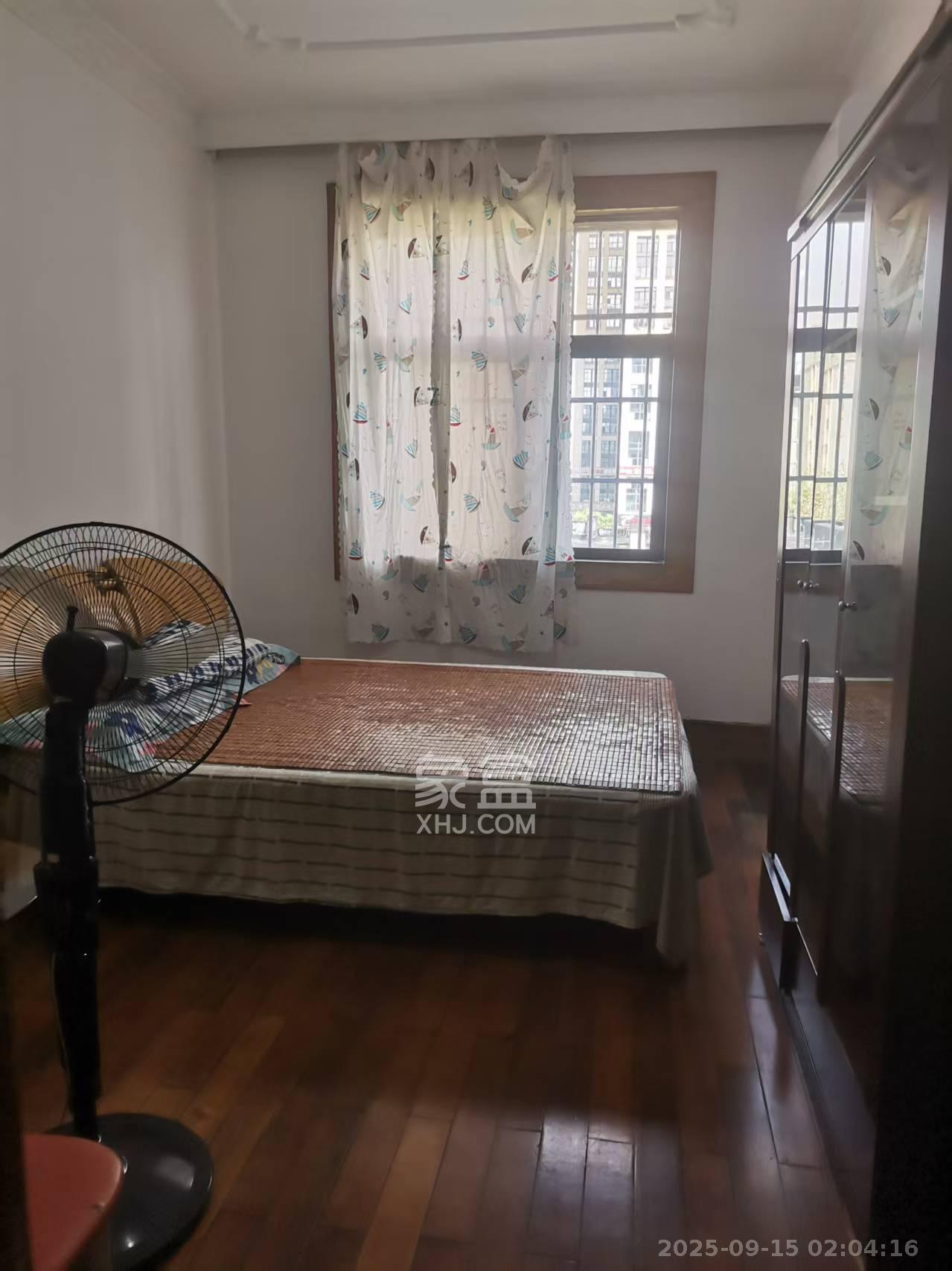 香樟路航空设计院 4室2厅2卫 1500.0元/月 香樟路航空设计院 4室2厅2卫 1500.0元/月室内图