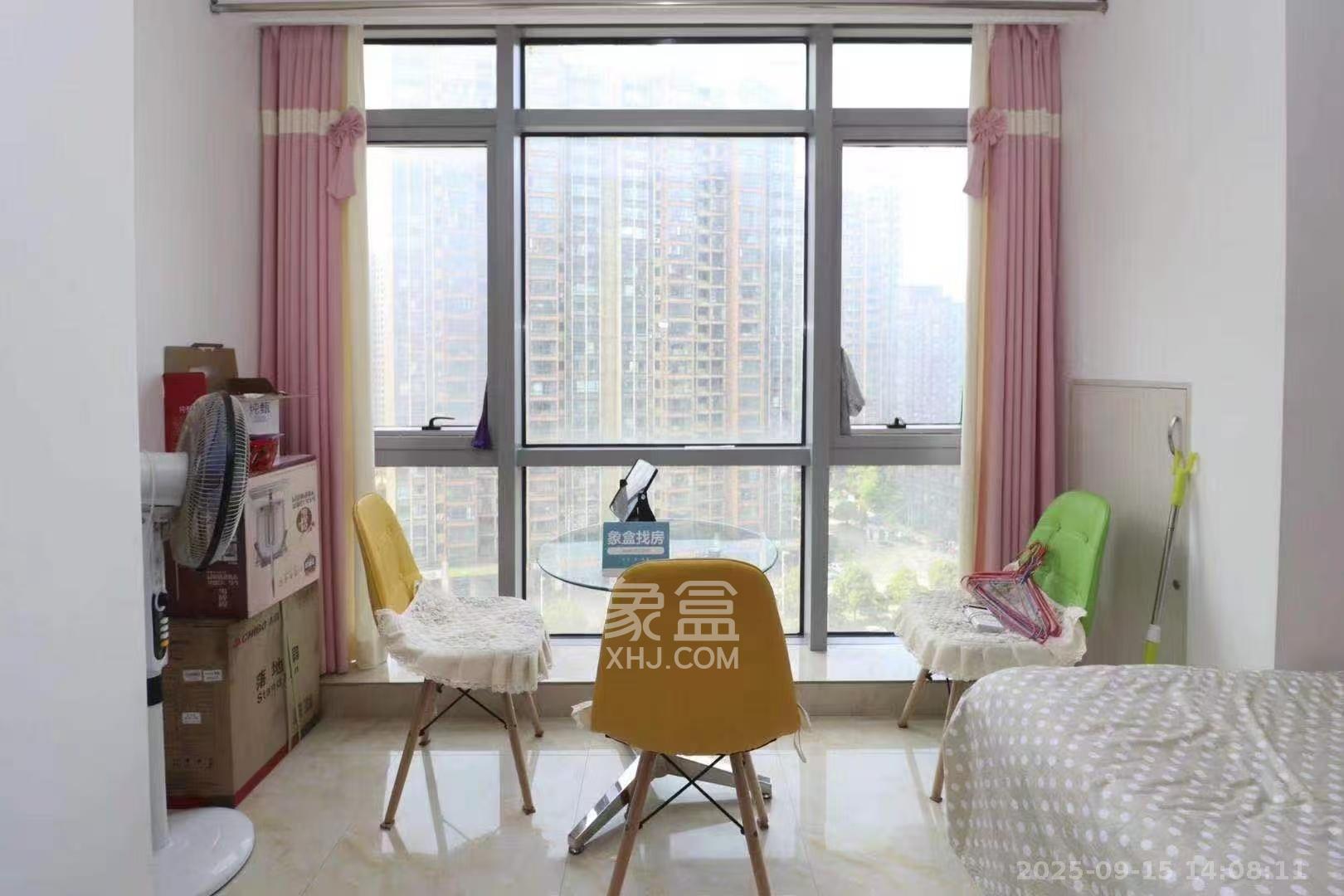 奥克斯缔壹城 1室1厅1卫 1500.0元/月 奥克斯缔壹城 1室1厅1卫 1500.0元/月室内图