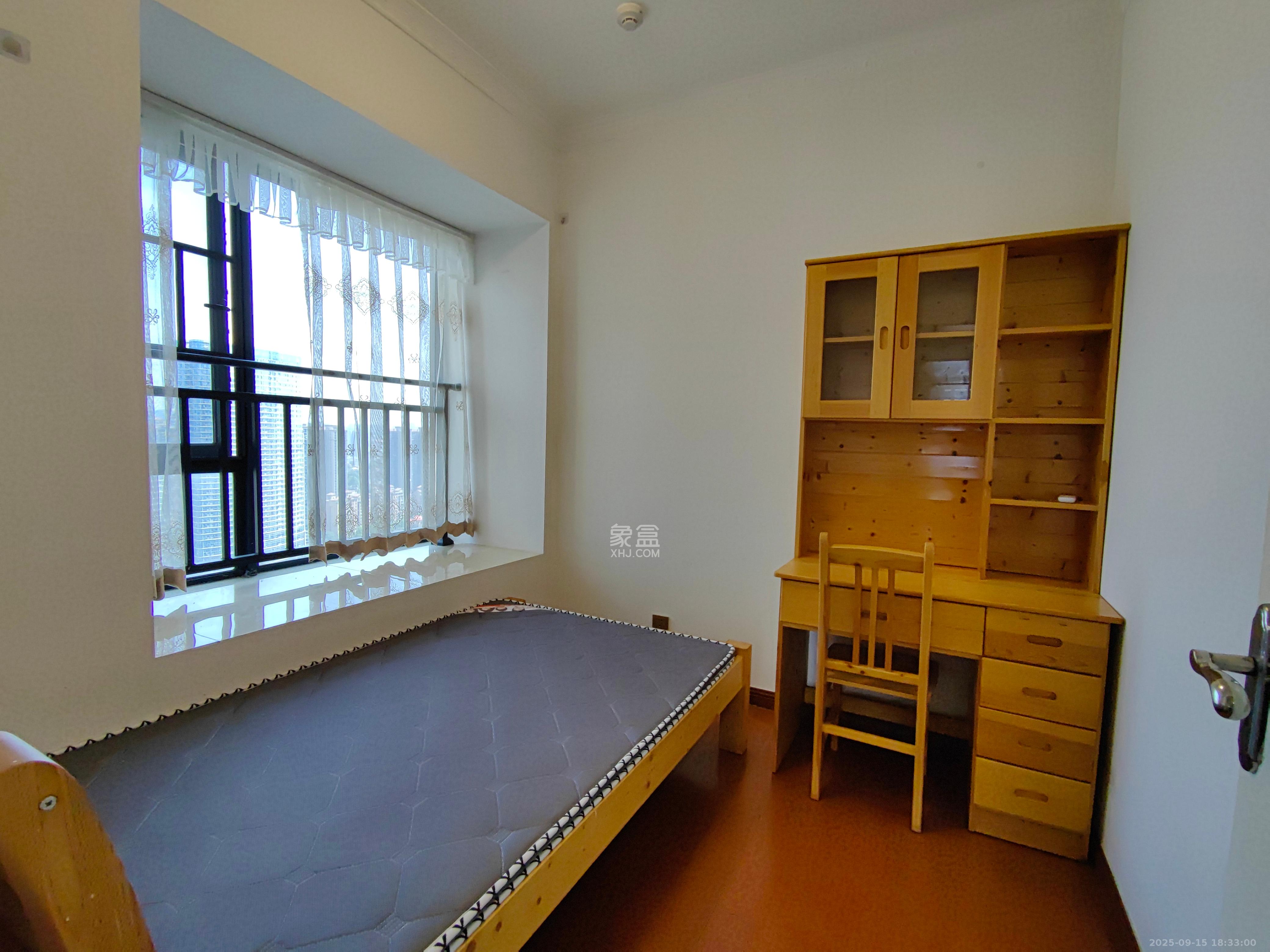 中建梅溪湖中心  3室2厅1卫    2900.0元/月 中建梅溪湖中心  3室2厅1卫    2900.0元/月室内图