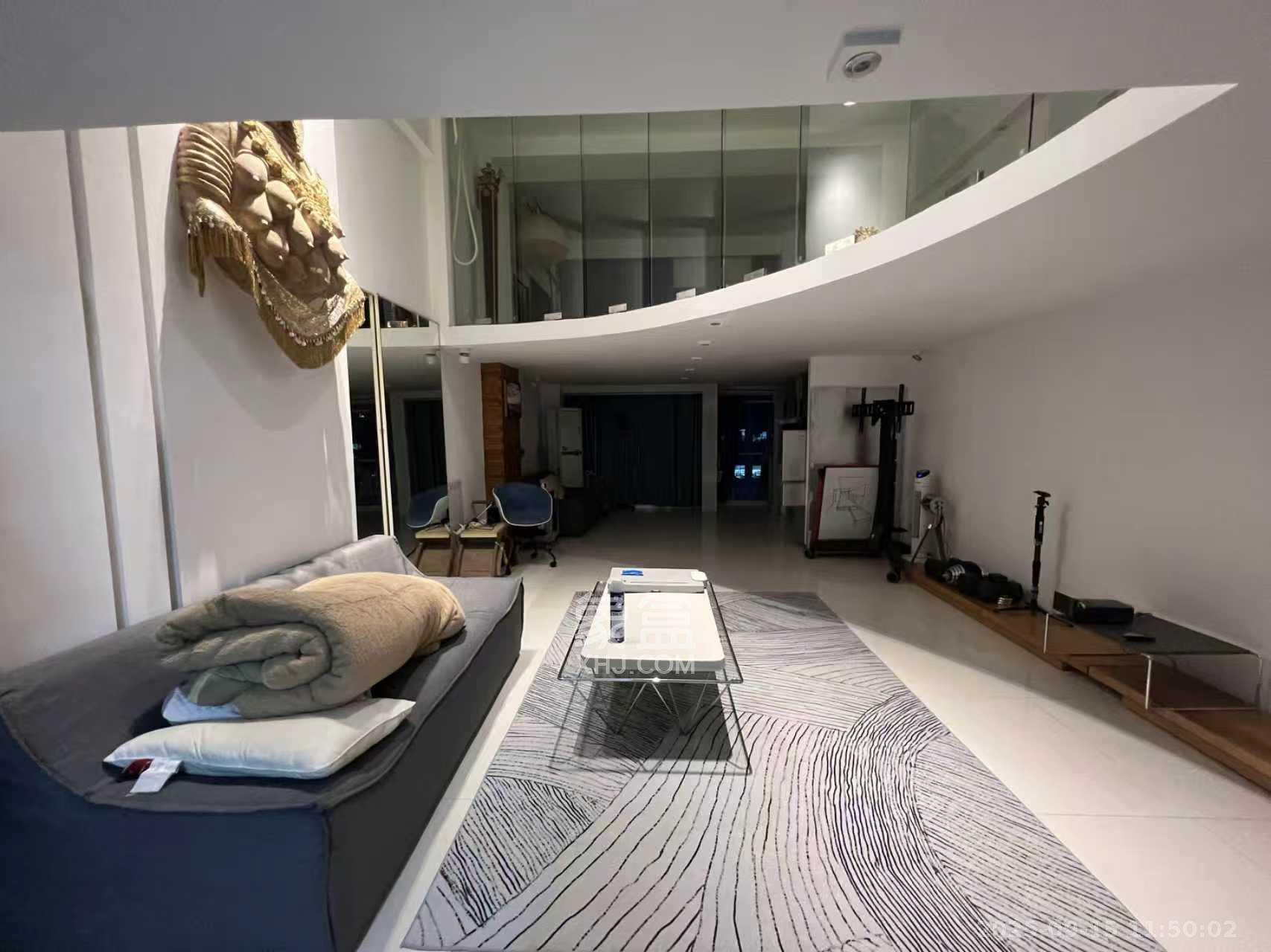 曼哈顿新贵  3室2厅1卫    3600.0元/月室内图