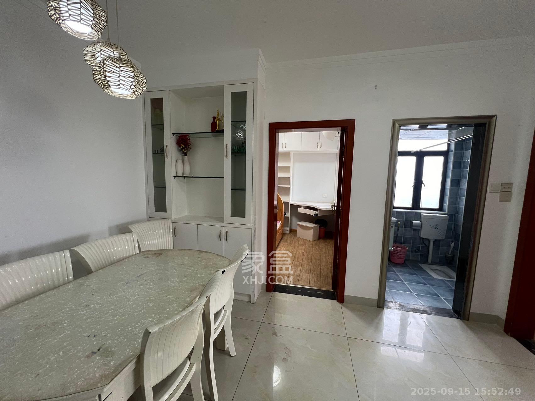 七里香榭  2室1厅1卫    1600.0元/月室内图