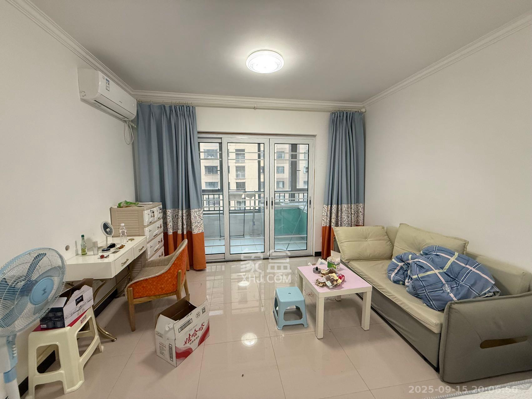 怡海星城 1室1厅1卫 1200.0元/月 怡海星城 1室1厅1卫 1200.0元/月室内图